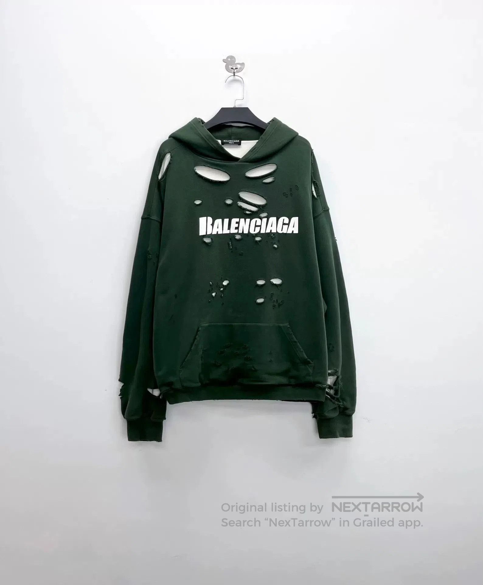 Balenciaga Balenciaga White Green Distressed Logo Hoodie. Size US M / EU 48-50 / 2 - 1 Thumbnail