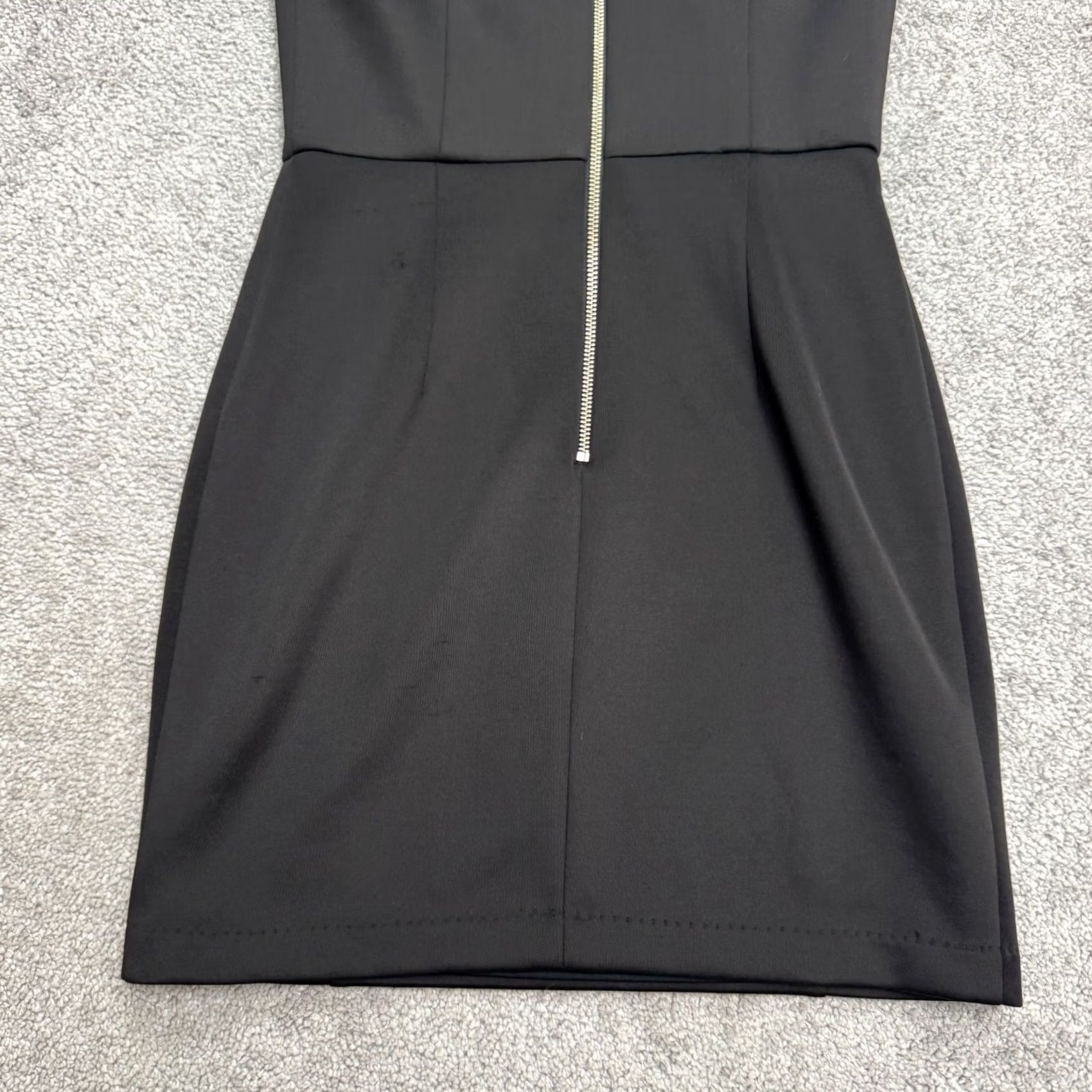 Bebe BeBe Cap Sleeve Mini Sheath Dress Womens Small Black Round Neck Classic Workwear Size S / US 4 / IT 40 - 5 Thumbnail