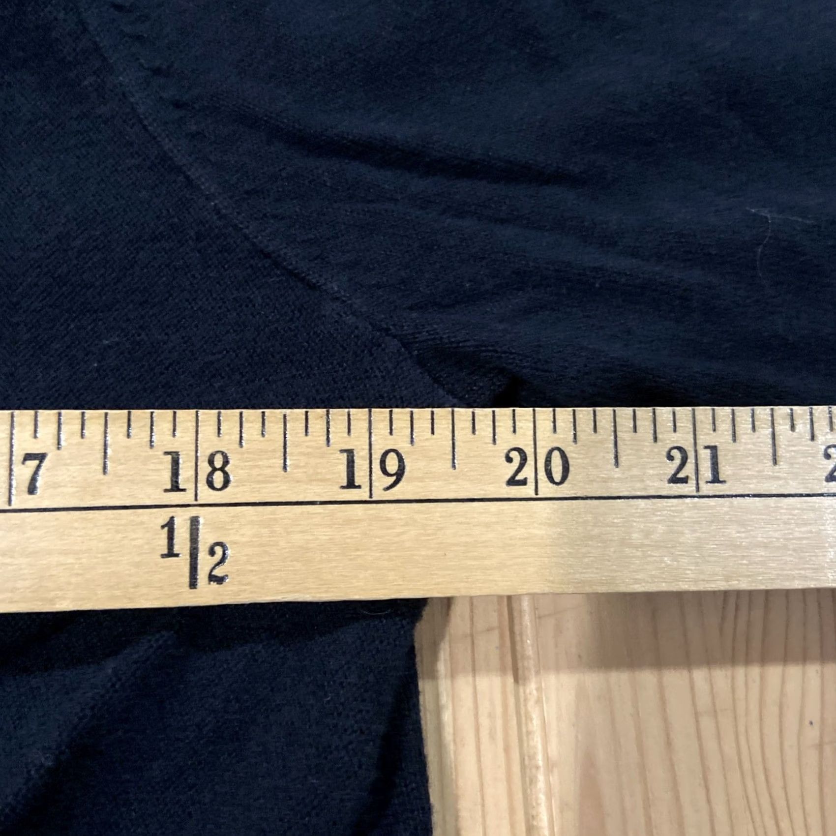 Perry Ellis Perry Ellis Sweater Crewneck Men M Slim Solid Black Polyester Viscose Rayon Knit Pullover Knitwear 3D Crown Neck Casual Size US M / EU 48-50 / 2 - 4 Thumbnail