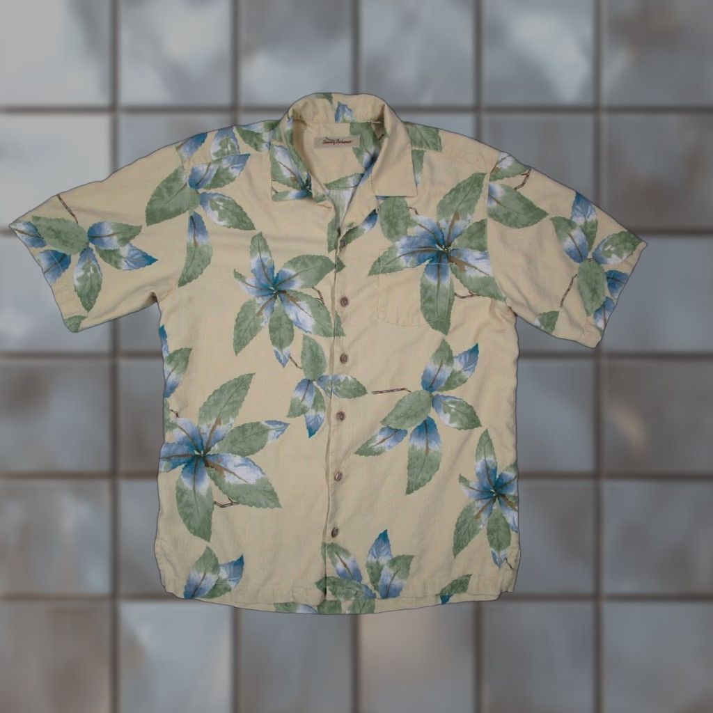 Tommy Bahama Tommy Bahama Shirt Mens M Yellow Silk Camp Button Up Hawaiian LOOP Collar Shirt Size US M / EU 48-50 / 2 - 1 Thumbnail