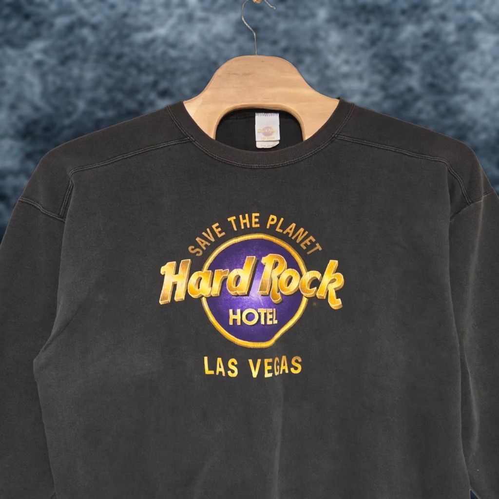 Hard Rock Cafe VINTAGE 90s Hard Rock Hotel Las Vegas Sweatshirt Mens XL Black Crew Neck Pullover Embroidered Fleece Cotton Polyester N/A Size US XL / EU 56 / 4 - 1 Thumbnail