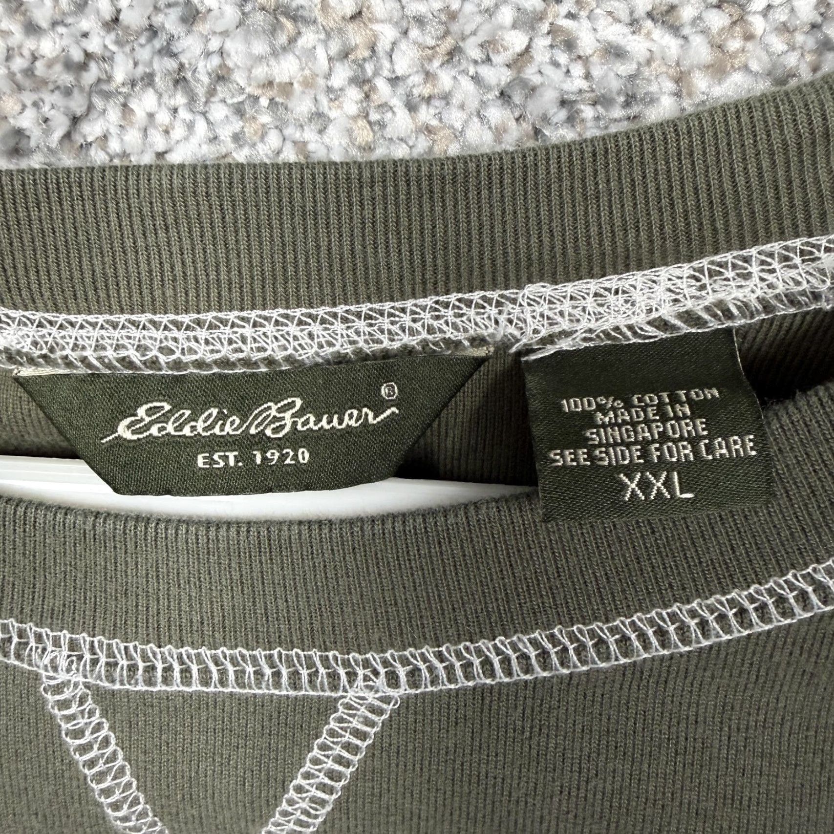 Eddie Bauer Eddie Bauer Sweatshirt Mens 2XL Green Raglan Crewneck Contrast Stitch Gorpcore Shirt Mens 2XL Green Raglan Crewneck Contrast Stitch Size US XXL / EU 58 / 5 - 5 Thumbnail