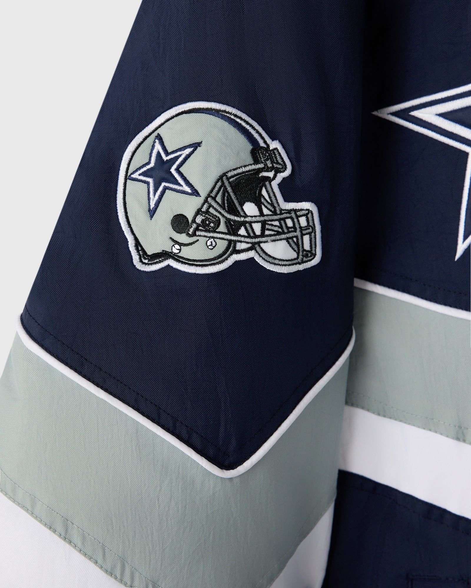 Drake OVO x NFL DALLAS COWBOYS STARTER® SIDELINE PUFFER JACKET Size US XXL / EU 58 / 5 - 8 Thumbnail