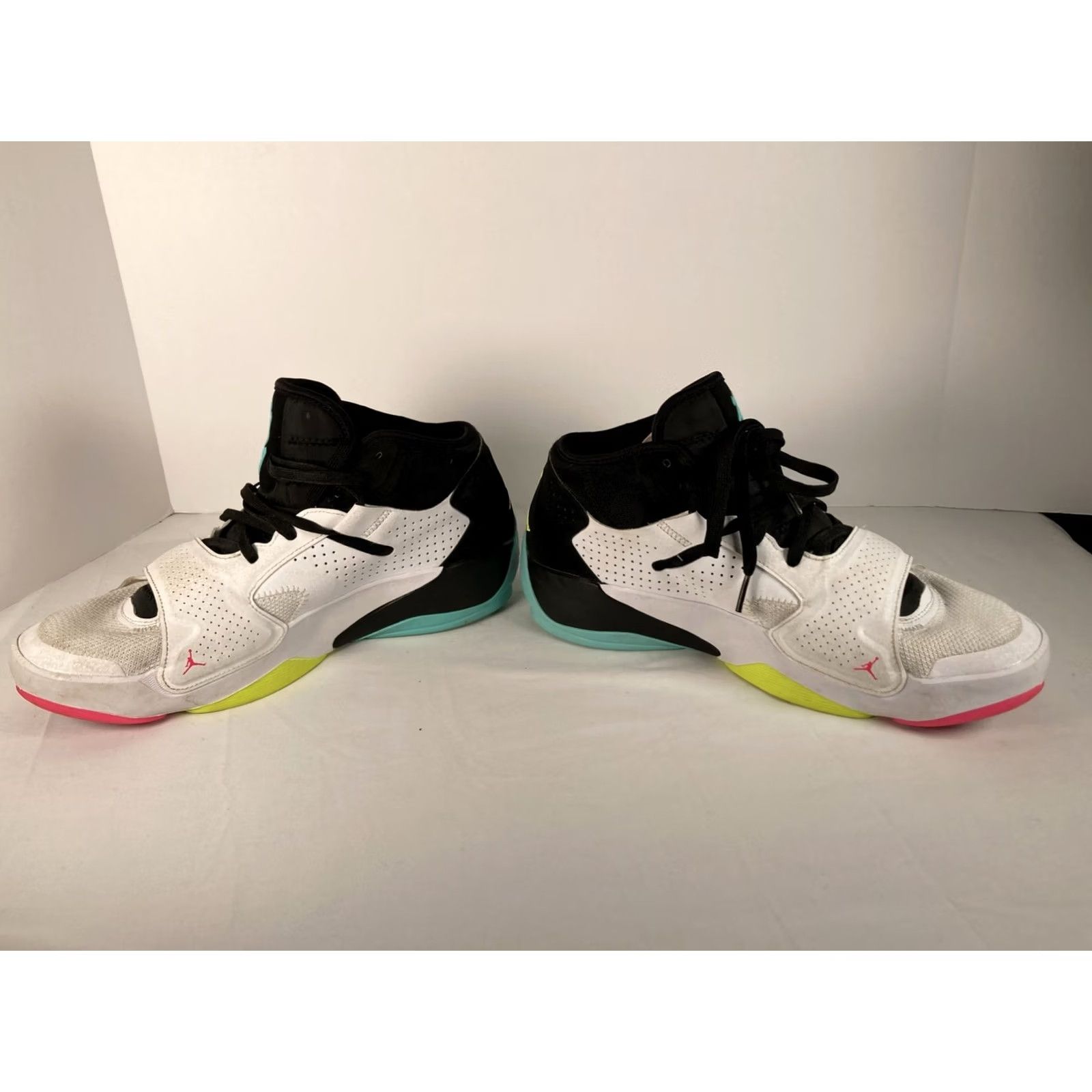 Nike Nike Air Jordan Zion 2 White Dynamic Volt Turquoise 2022 Mens 11 DO9161-107 Basketball Sneakers Nike Shoe White 2022 Mens 11 Jordan Zion 2 Vintage No Size US 11 / EU 44 - 3 Thumbnail