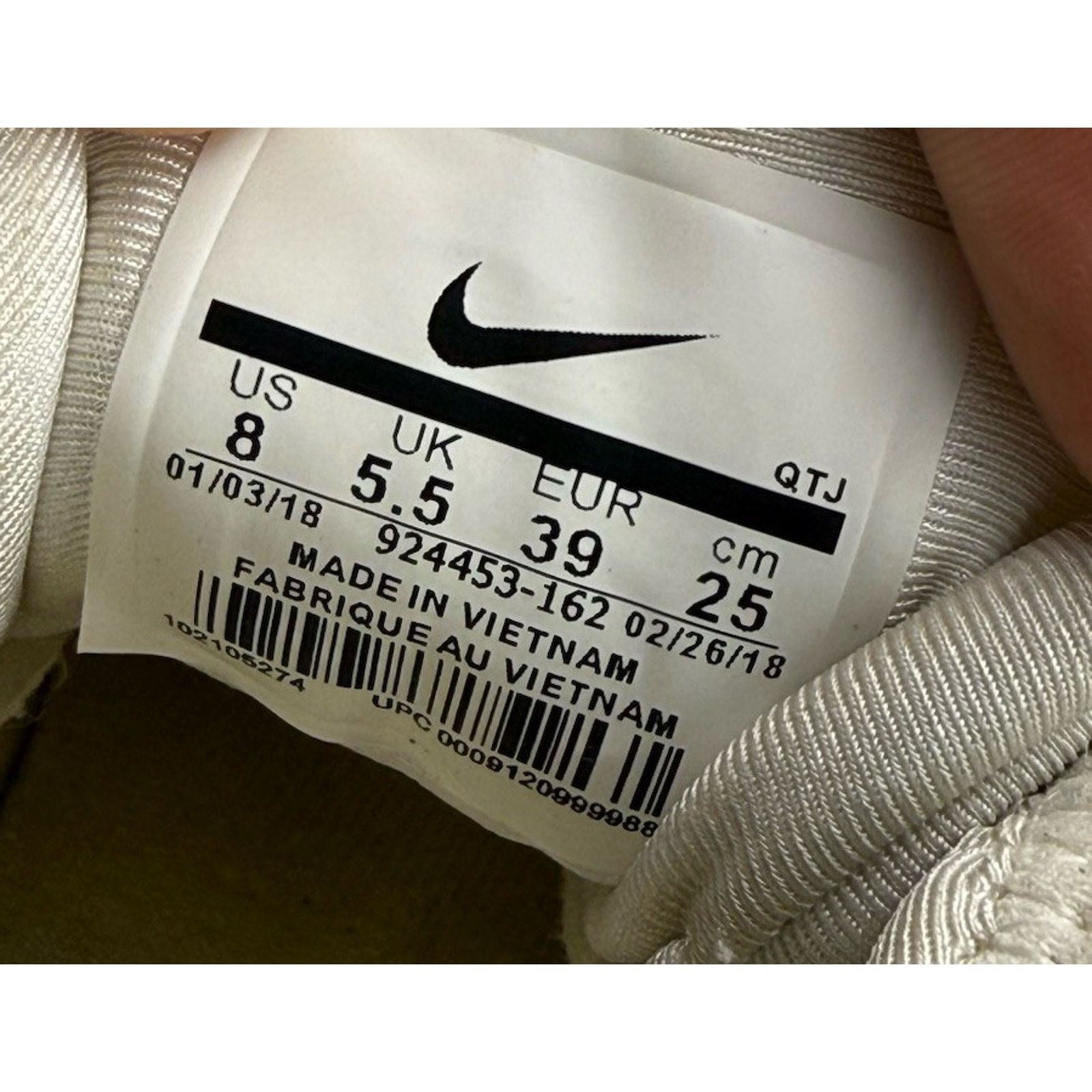 Nike Nike Air Vapormax Plus Mens 8 White University Red Sneakers Size US 8 / EU 41 - 8 Thumbnail