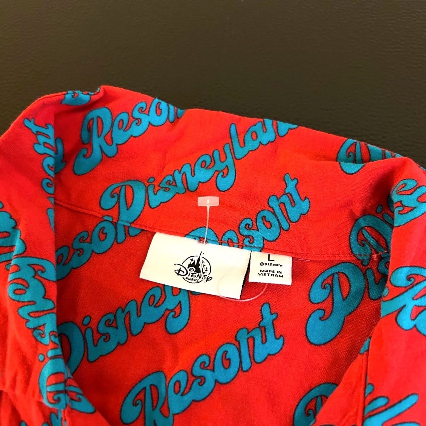 Disney Disney Parks Disneyland Resort Shirt Mens Large Red Blue Rayon Button Up Size US L / EU 52-54 / 3 - 2 Thumbnail