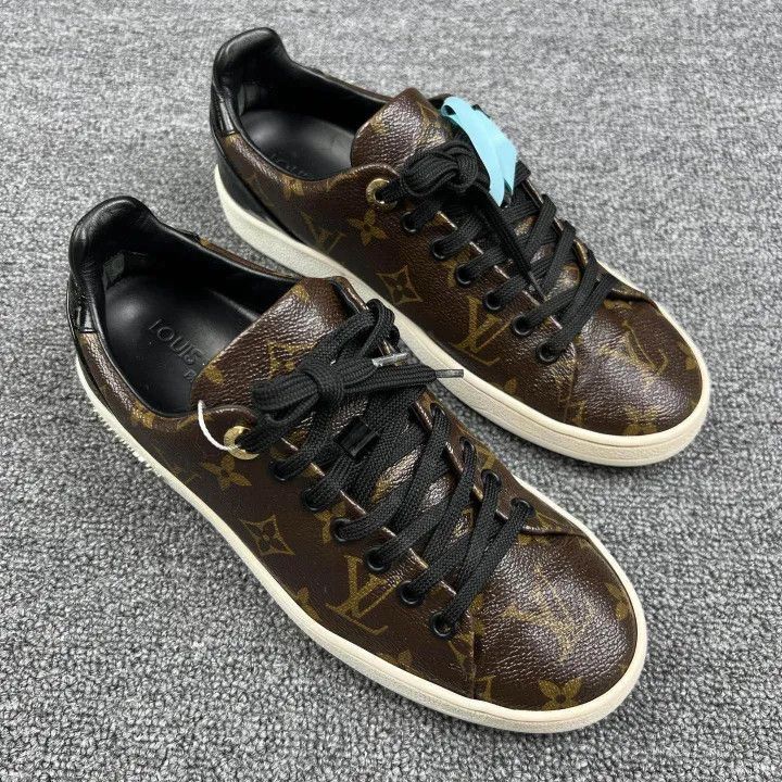 Louis Vuitton Louis Vuitton Frontrow Monogram Fashion Sneakers -2508 Size US 5 / IT 35 - 6 Thumbnail