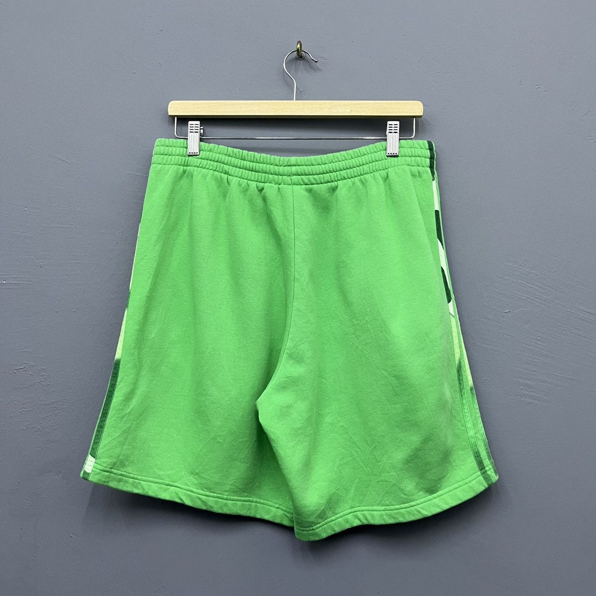 Adidas Adidas Firebird 3 Stripes Shorts Size US 30 / EU 46 - 2 Thumbnail