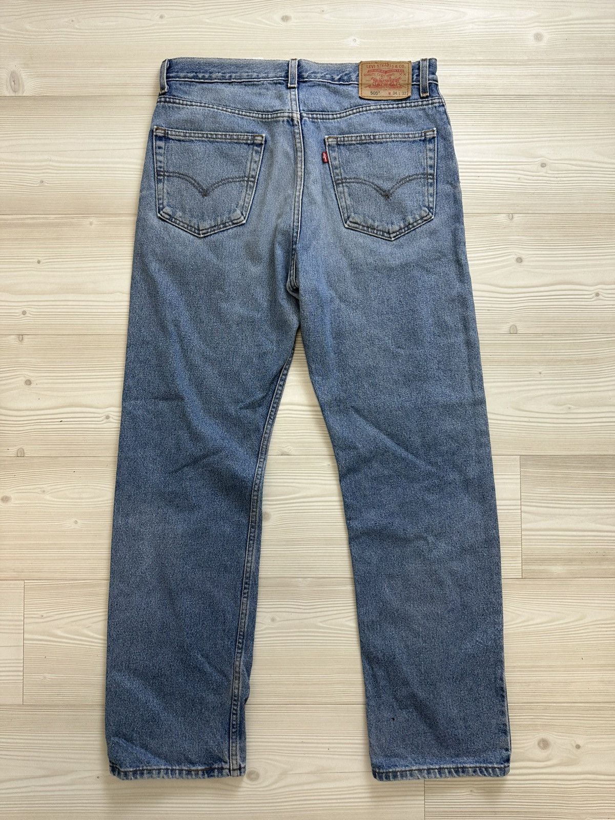 Levi's Vintage Clothing Vintage Levi’s baby blue 505 34/32 06’ Size US 34 / EU 50 - 7 Thumbnail