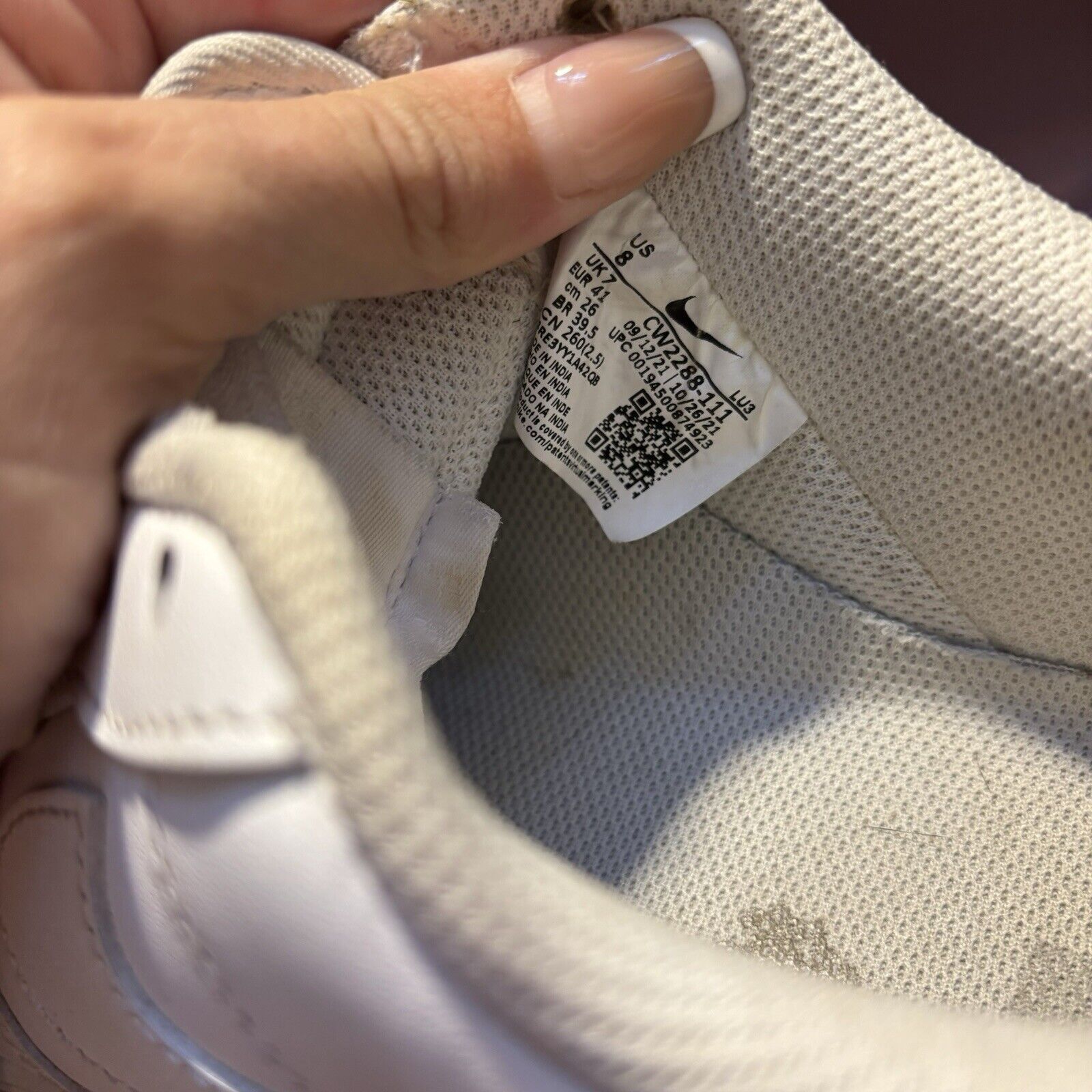 Nike Size 8 - Nike Air Force 1 '07 Low Triple White Size US 8 / EU 41 - 7 Thumbnail