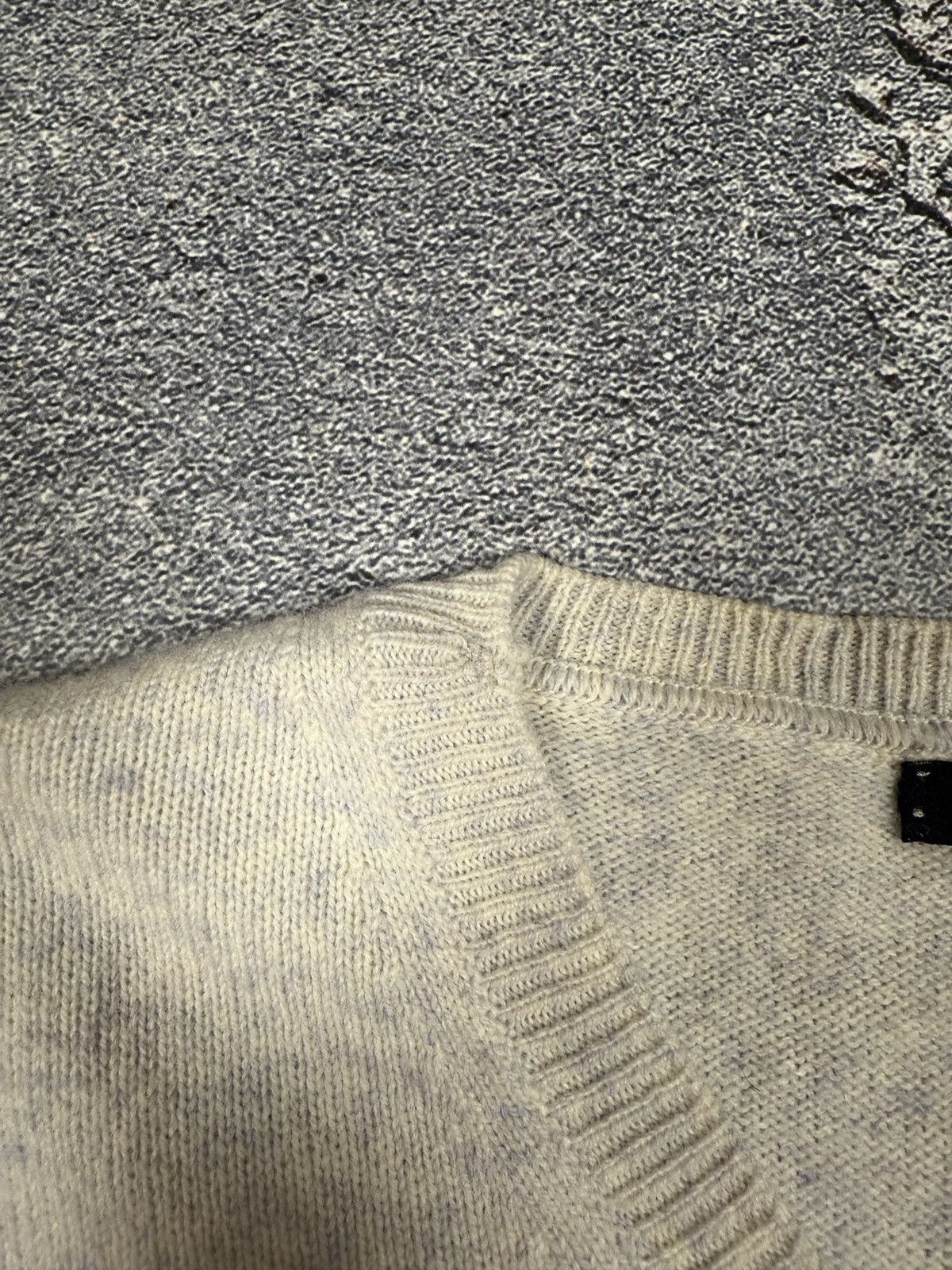 Burberry × Vintage Vintage Burberry London Wool Sweater Brown Baggy Y2K 90s Size US M / EU 48-50 / 2 - 11 Thumbnail