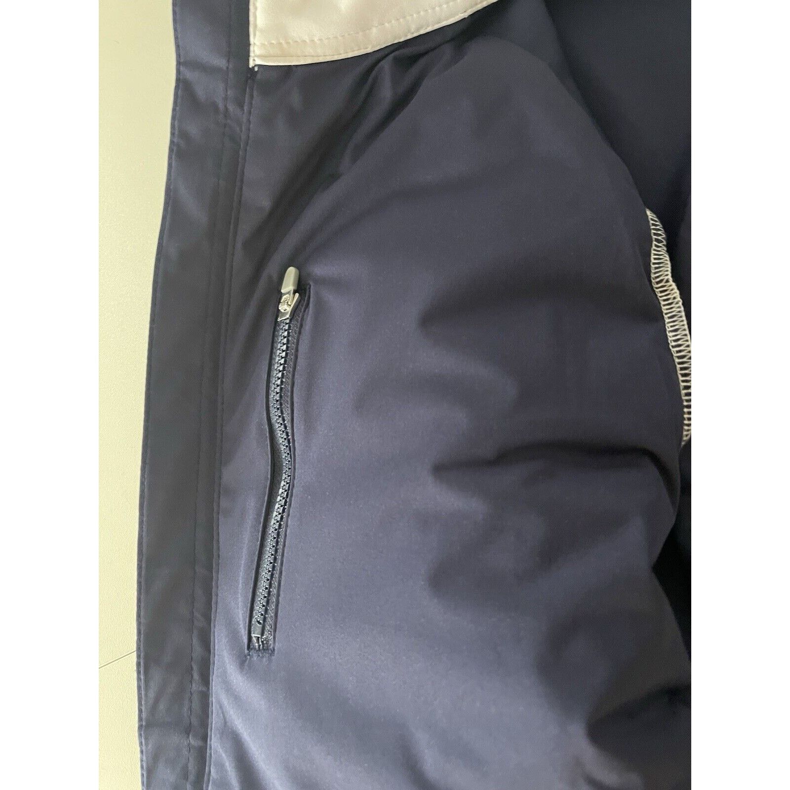 Peter Millar PETER MILLAR Women’s Navy Floral Hybrid Golf Jacket Medium Size M / US 6-8 / IT 42-44 - 14 Thumbnail