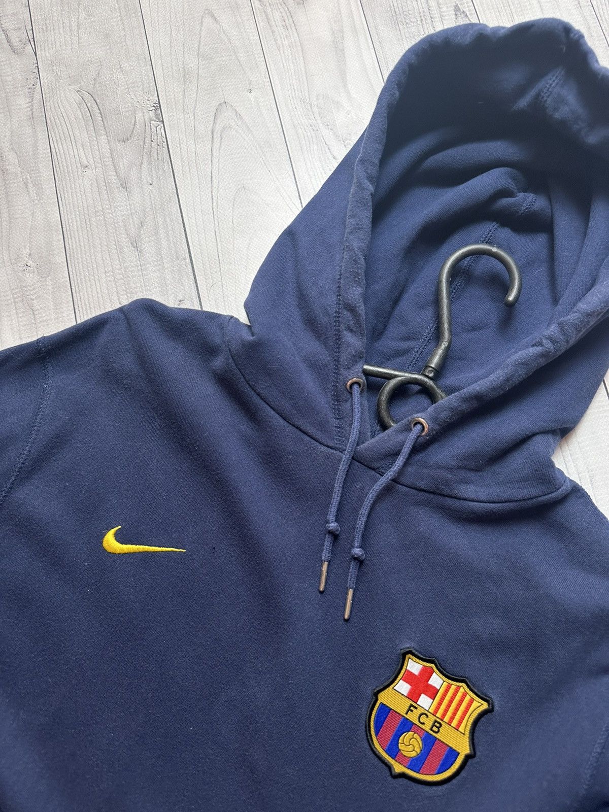 Nike × Vintage Vintage Nike Barcelona soccer hoodie size L logo Size US L / EU 52-54 / 3 - 5 Thumbnail