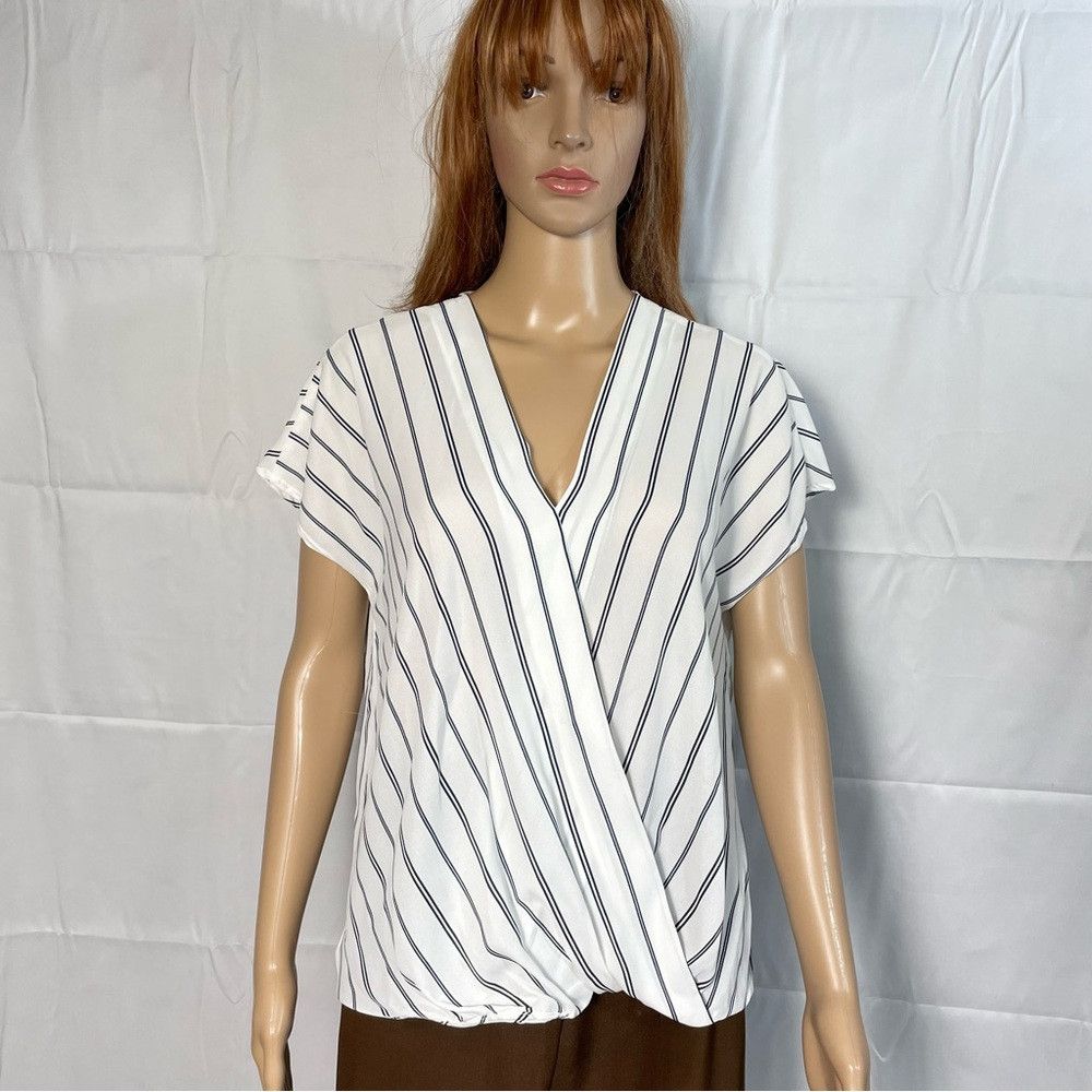 Adrianna Papell NWT New $79 Adrianna Papell Short Sleeve Striped Wrap Blous Size S / US 4 / IT 40 - 1 Thumbnail