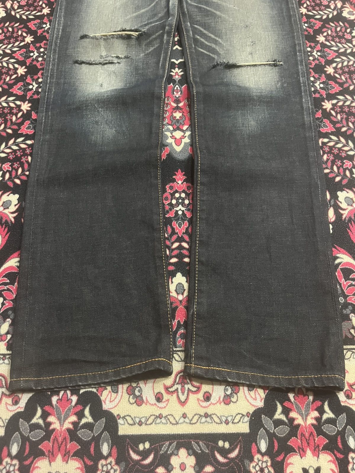 Edwin Vintage Edwin Japan Dark Faded Narrow Straight Ripped Jeans Size 28" / US 6 / IT 42 - 9 Thumbnail