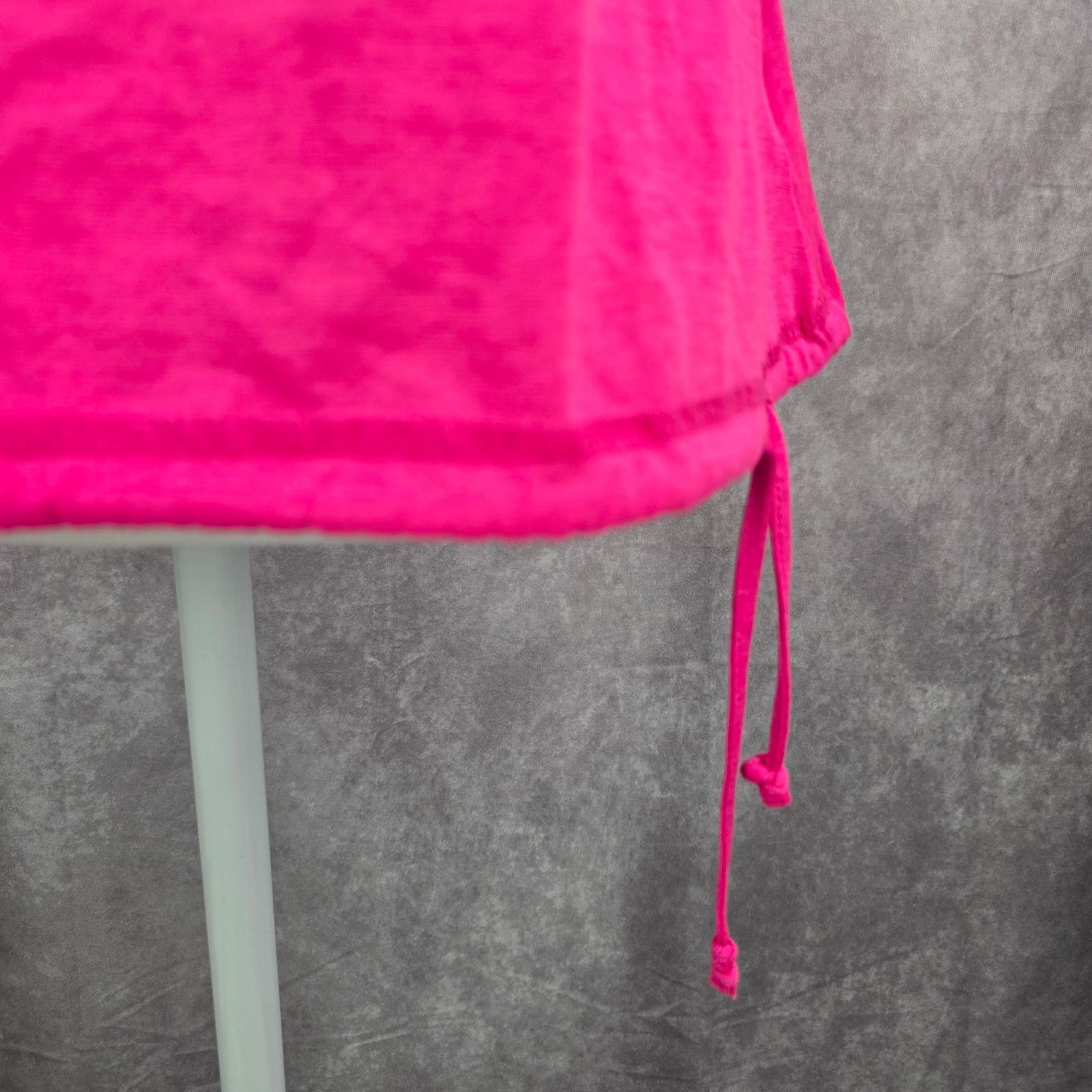 Old Navy Old Navy Active Pink Crisscross Cutout Back Tank Top Small Size S / US 4 / IT 40 - 5 Thumbnail