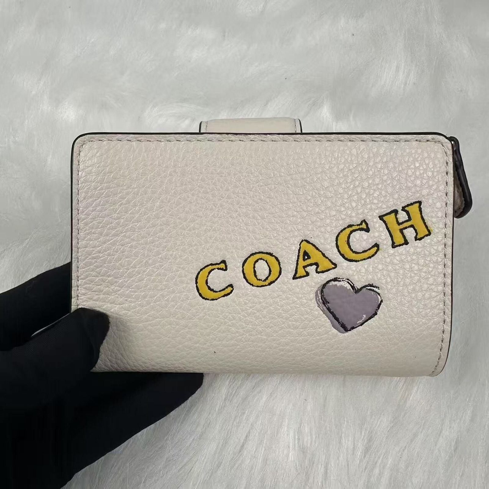 Coach Coach Medium Corner Zip Wallet With Sketch Print Chalk NWT Size ONE SIZE - 3 Thumbnail