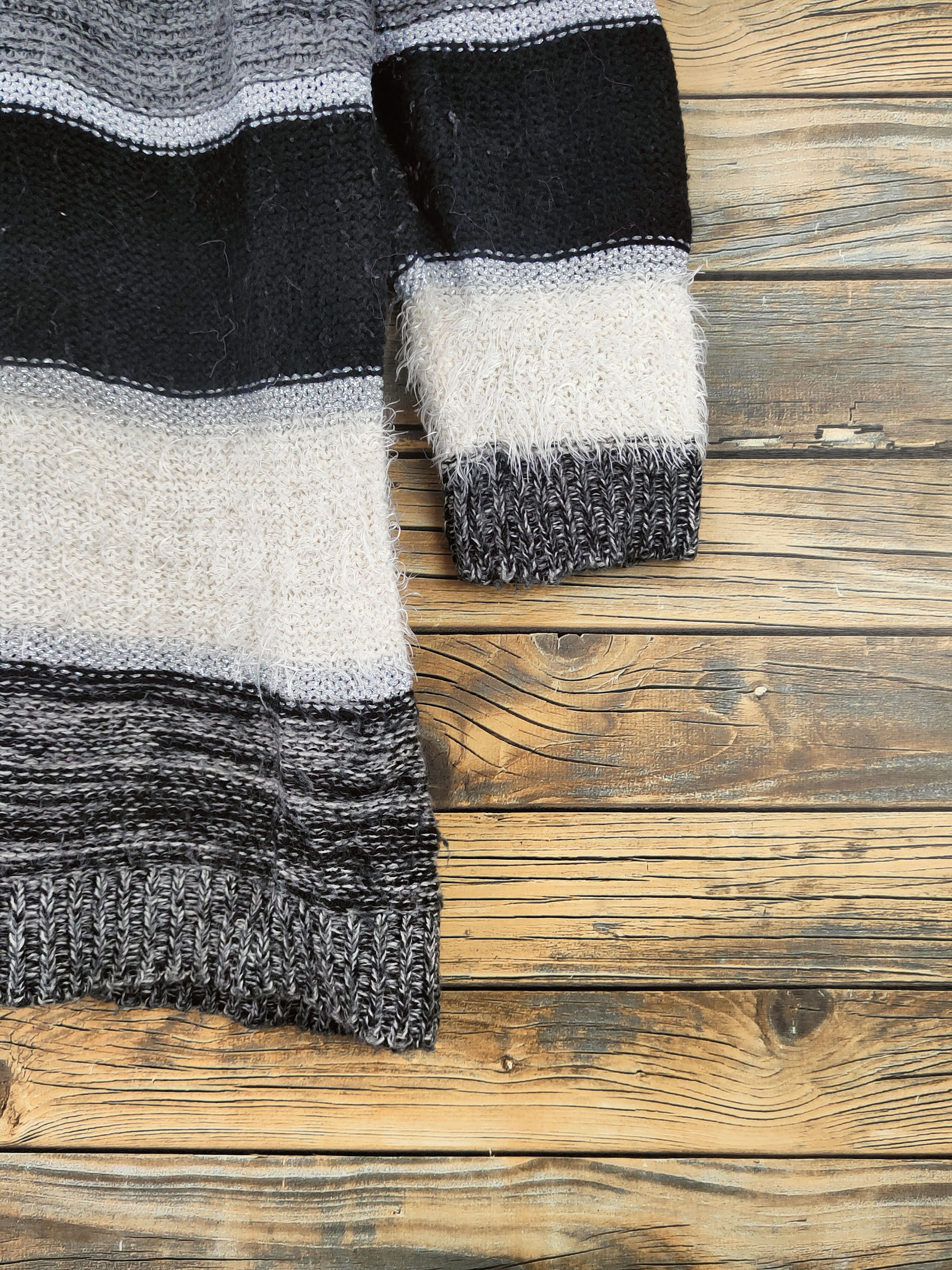 Japanese Brand DL HK Works London Black Cream Fur Mohair Knitwear #46-560 Size US S / EU 44-46 / 1 - 6 Thumbnail