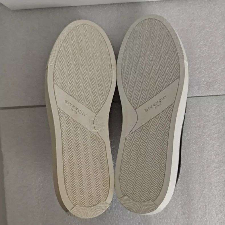 Givenchy Givenchy dog head slip-on sneakers Size US 8 / EU 41 - 4 Thumbnail