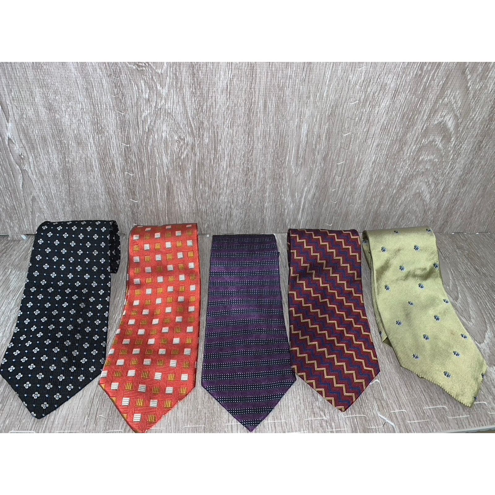 Jos. A. Bank Lot of 5 Vintage Jos. A Bank Corporate Collection Men's Ties Size ONE SIZE - 1 Thumbnail