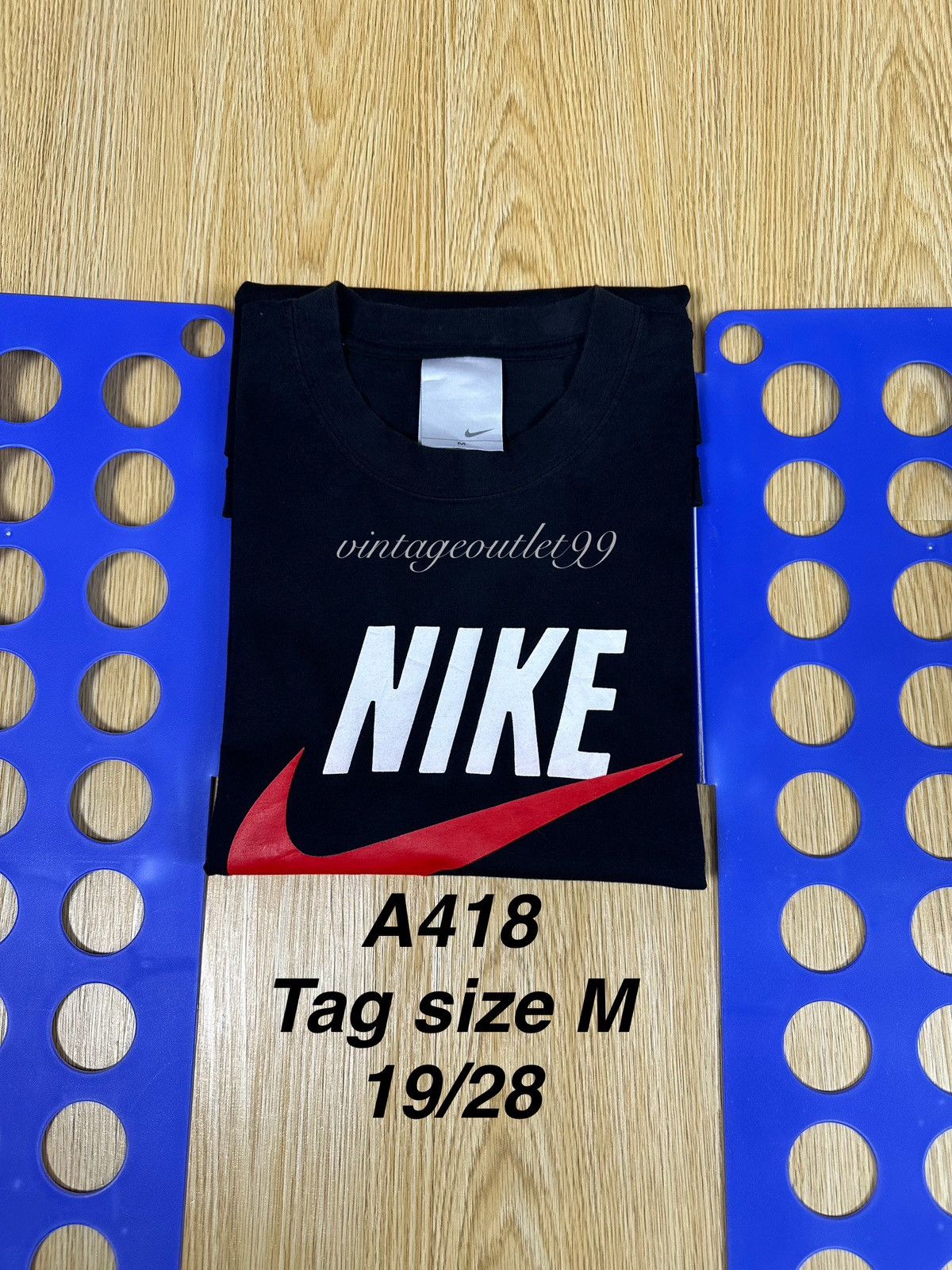 Nike Vintage Nike Sportwear Big Logo Tshirt A418 Size US M / EU 48-50 / 2 - 9 Thumbnail