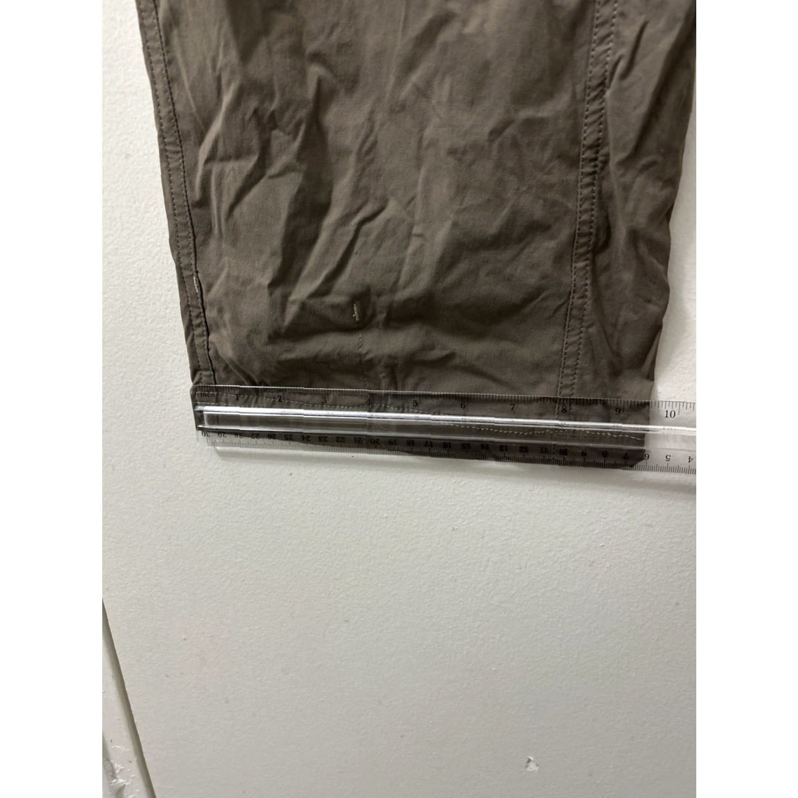 Vintage LL Bean Comfort Trail Pants Womens Regular Size 20x32 Brown Nylon Spandex Stretch Pockets Travel Casual Workwear NWT Size 42" / US 20 - 7 Thumbnail