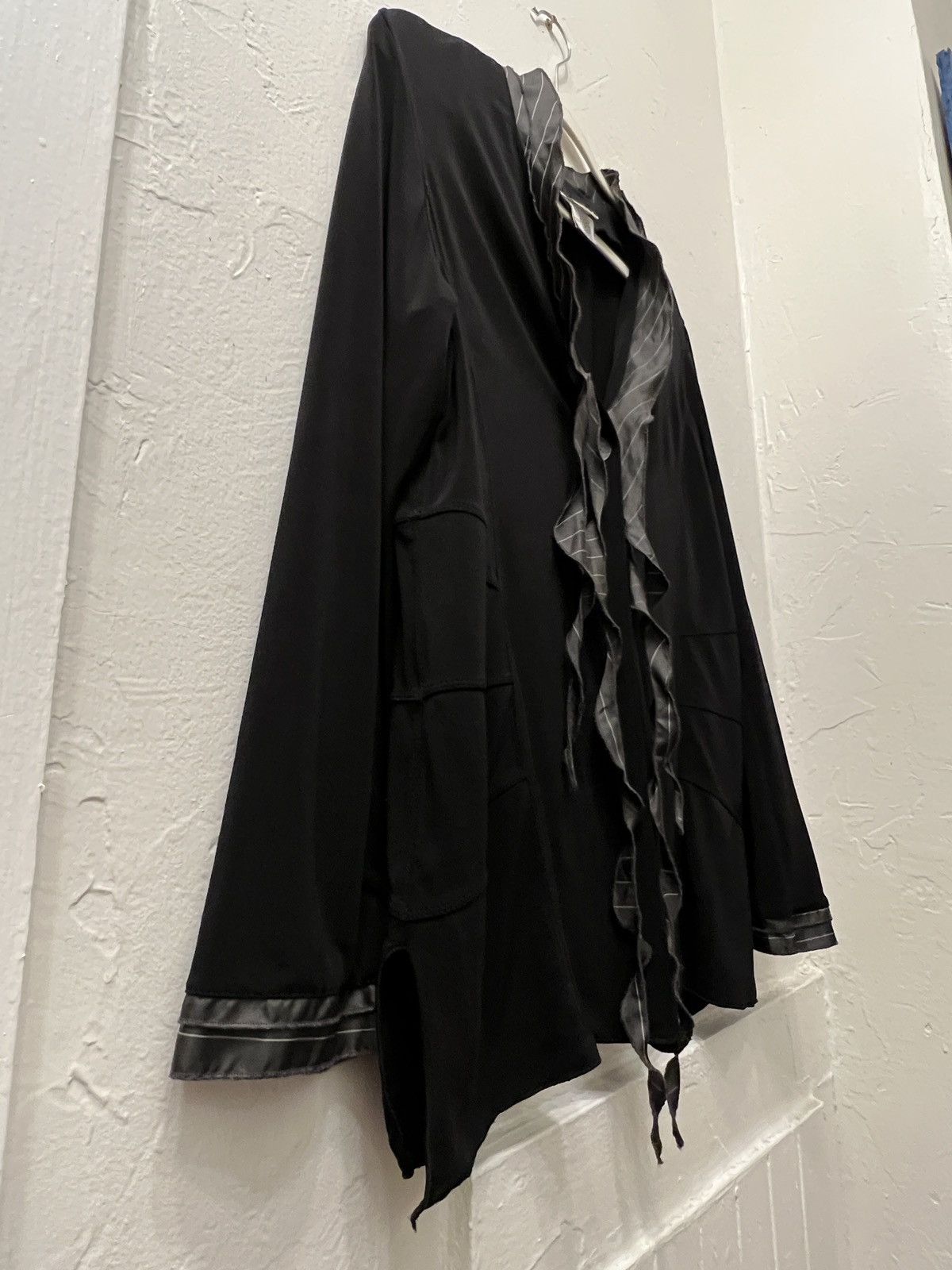 Other Black Ruffled Cardigan, size 14 Size XL / US 12-14 / IT 48-50 - 5 Thumbnail
