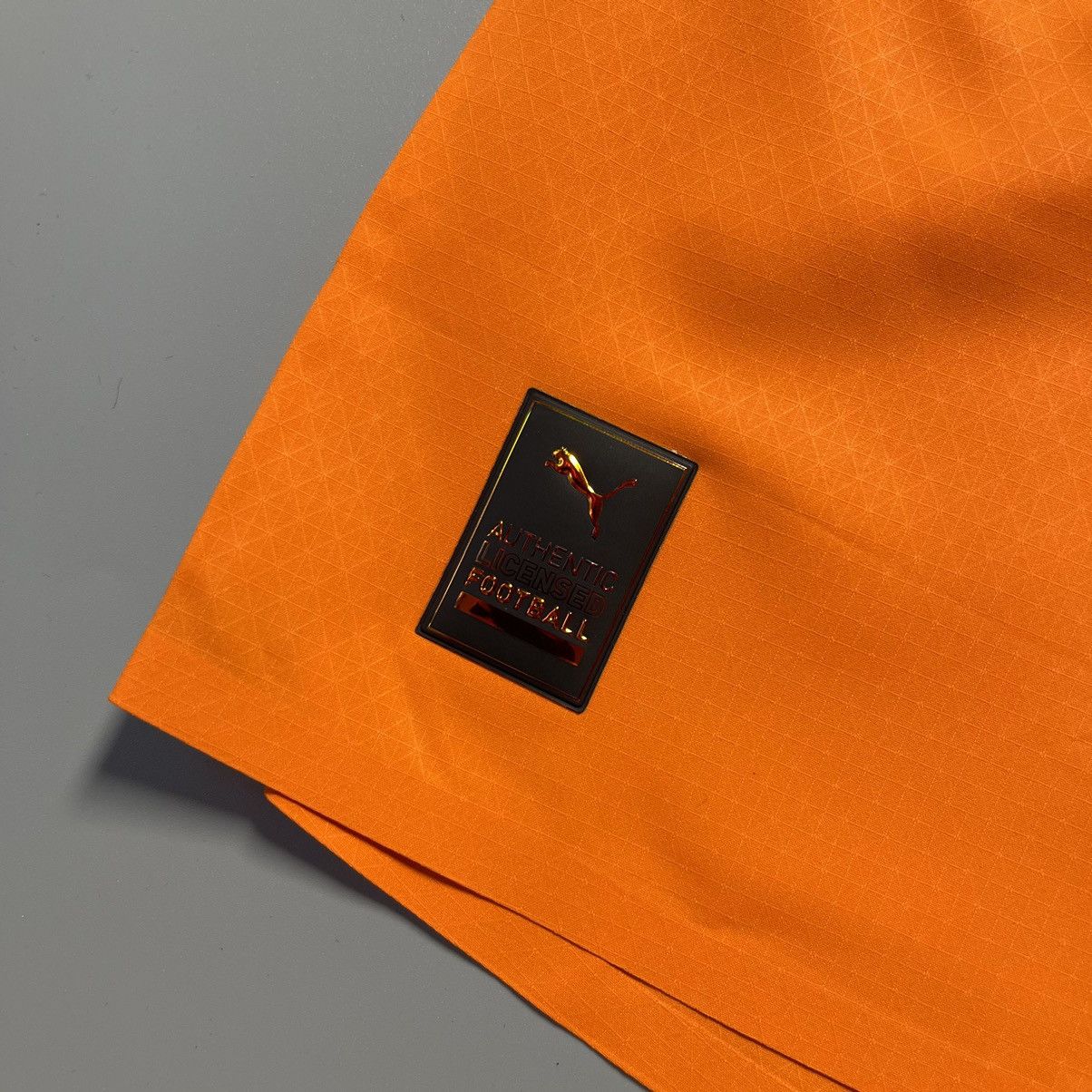 Puma × Vintage NWT SHAKHTAR PUMA 2022/2024 FOOTBALL HOME JERSEY #8 SUDAKOV Size US XL / EU 56 / 4 - 10 Thumbnail