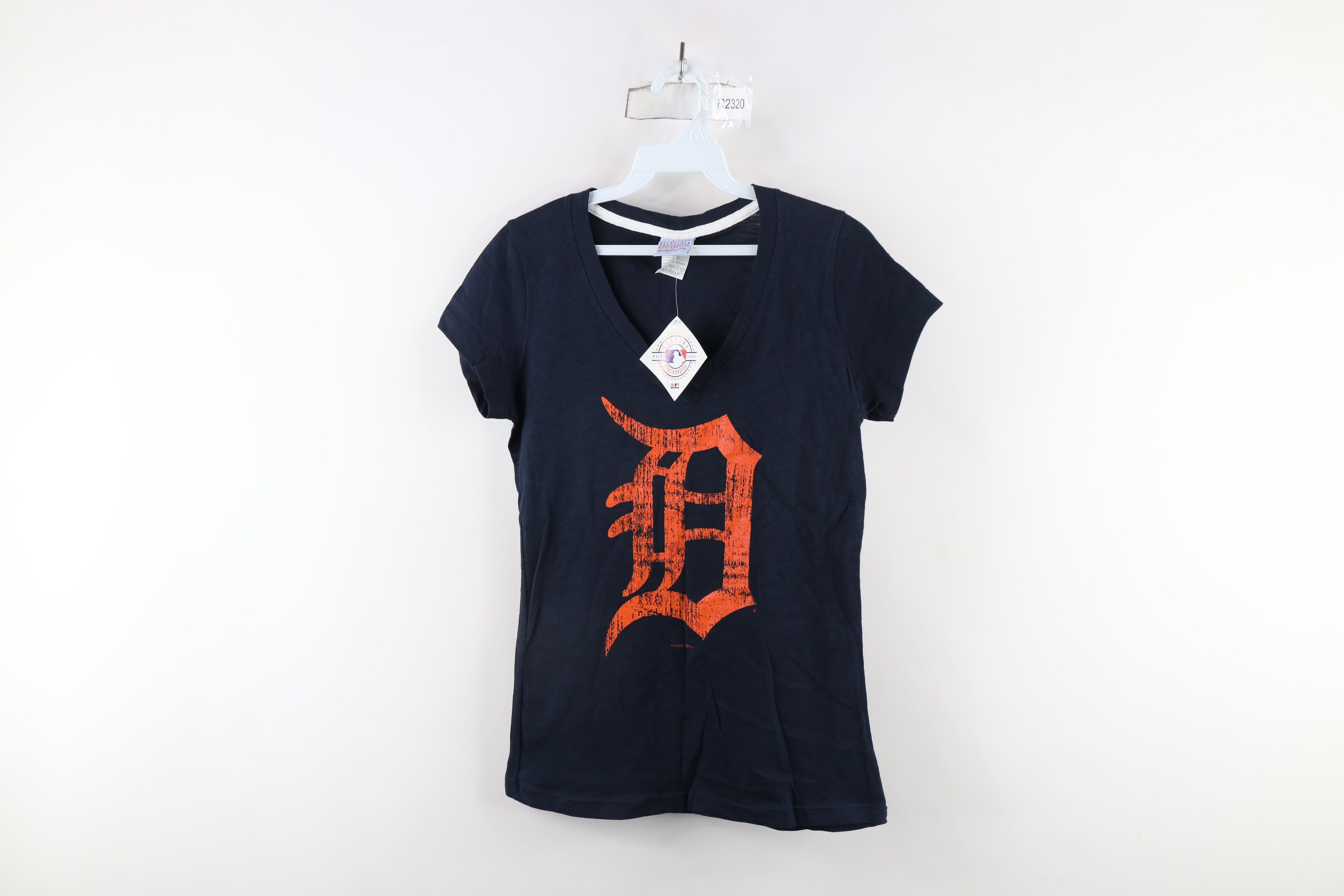 Vintage Deadstock Y2K English Detroit Tigers Baseball V-Neck T-Shirt Size M / US 6-8 / IT 42-44 - 1 Thumbnail
