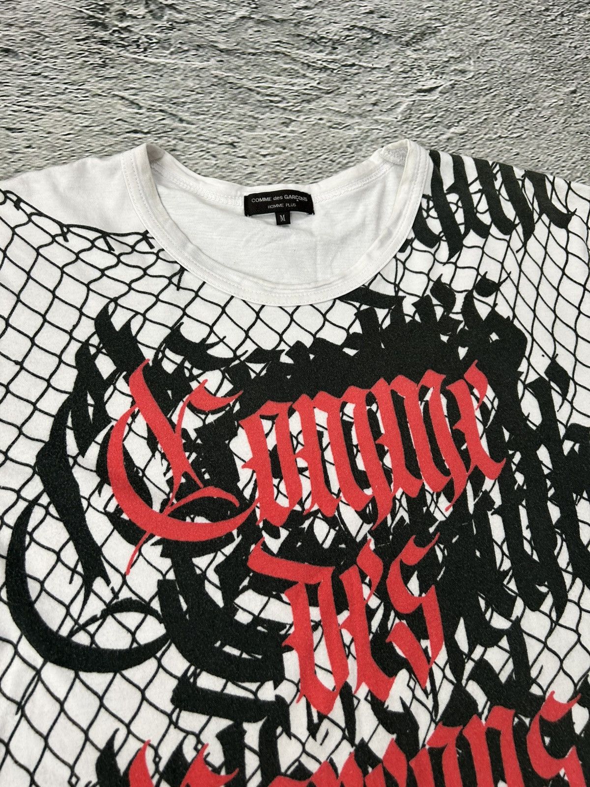 Comme des Garcons Homme Plus Comme Des Garcons T-shirt Gothic AW2019 MIKITYPE graphic tee Size US M / EU 48-50 / 2 - 4 Thumbnail