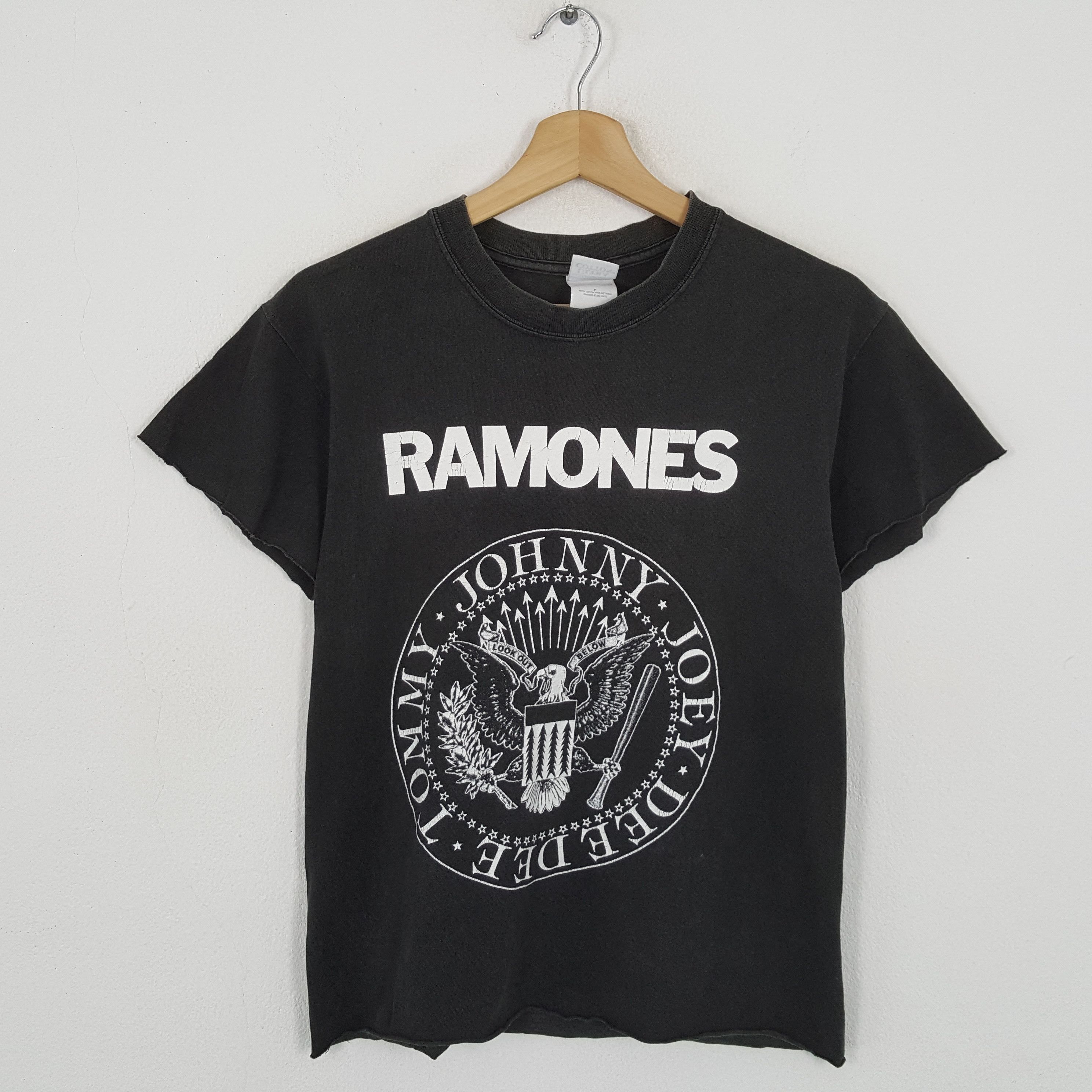 Vintage RAMONES American Rock Band Tour T-Shirts