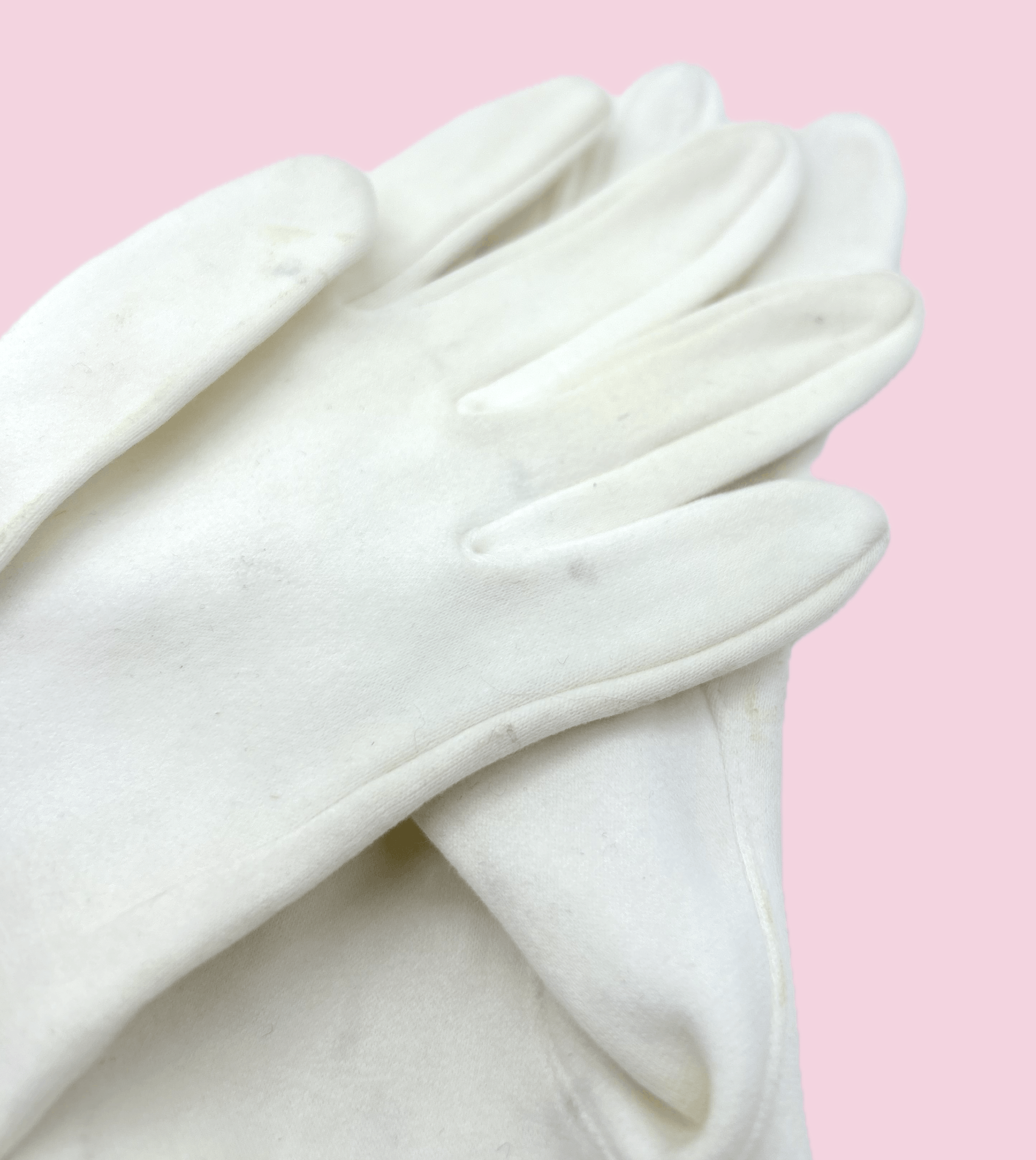 Vintage 1950's White Scalloped Edge Gloves Size ONE SIZE - 7 Thumbnail