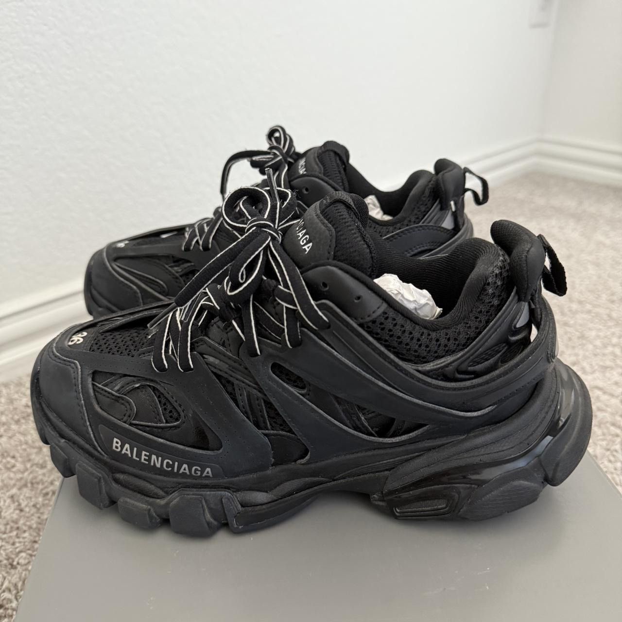 Balenciaga Balenciaga track low top sneaker Size US 6 / IT 36 - 4 Thumbnail