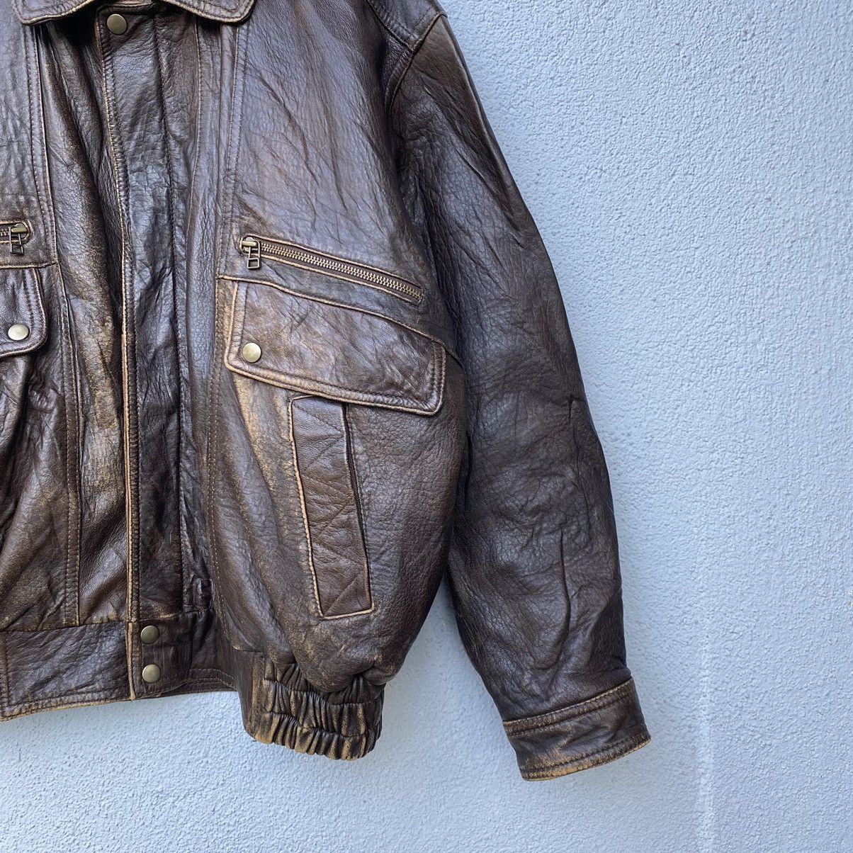 Vintage Vintage Japanese Utility Pocket Faded Leather Jacket Size US XL / EU 56 / 4 - 5 Thumbnail