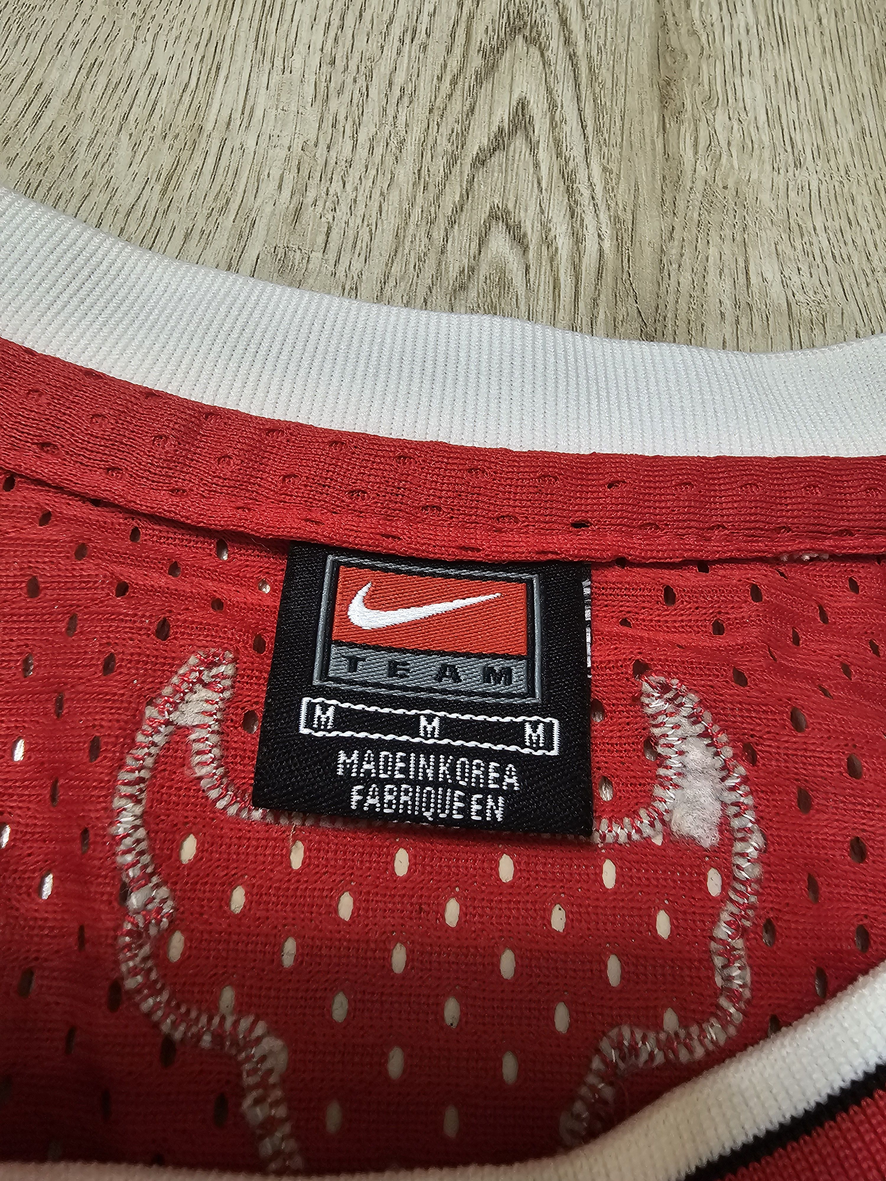 Vintage CHICAGO BULLS NIKE VINTAGE JORDAN JERSEY BASKETBALL SHIRT Size US M / EU 48-50 / 2 - 11 Thumbnail