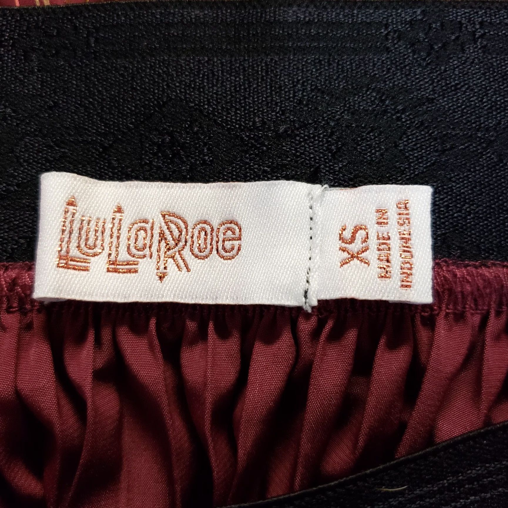 Vintage VINTAGE LuLaRoe Jill Skirt XS Purple Gold Pleated Pull On Womens Midi Skirt Waist 12.5" Length 27.5" (New with tags) Size 26" / US 2 / IT 38 - 5 Thumbnail