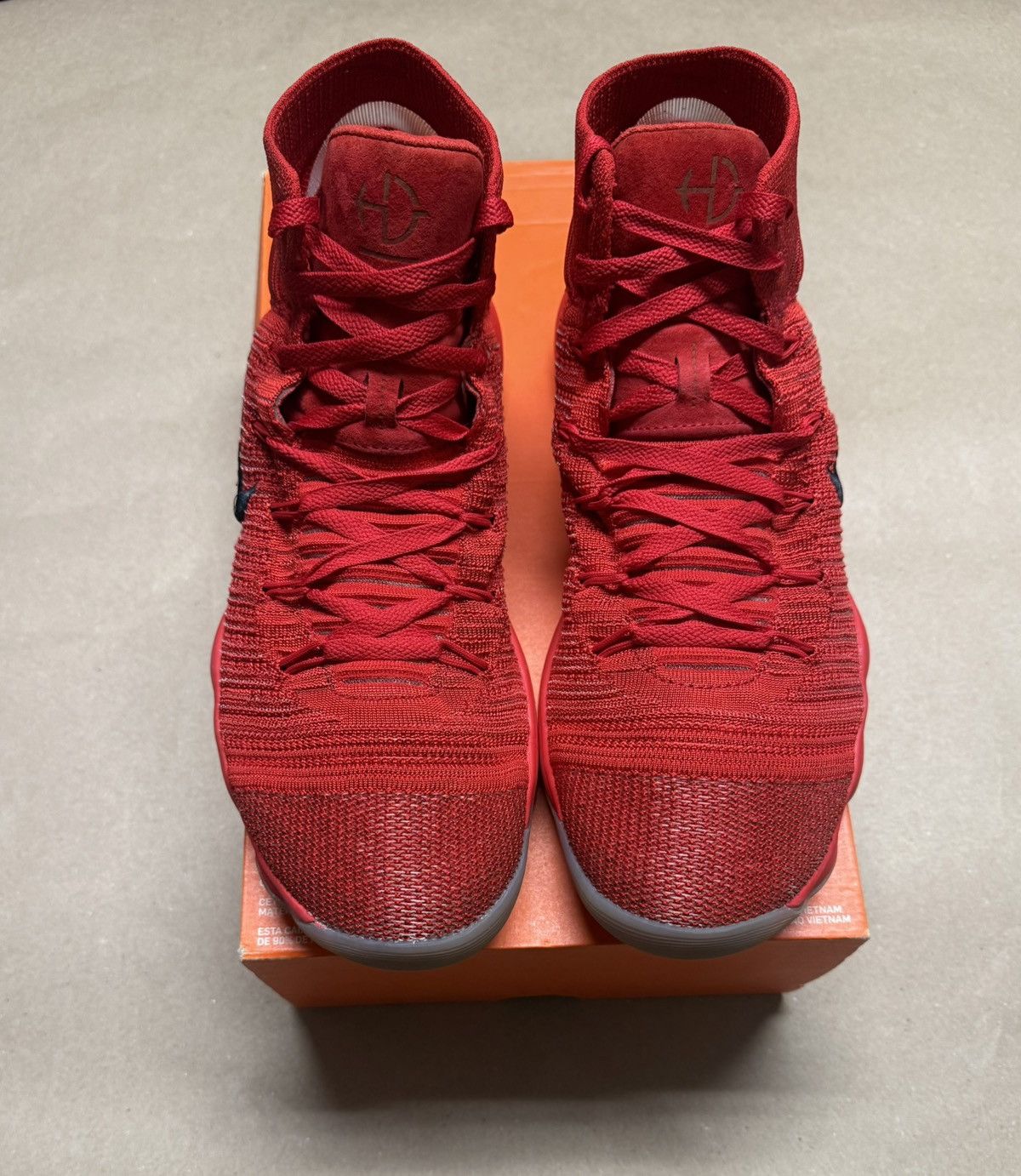 Nike Nike React Hyperdunk 2017 Flyknit Red Men’s size 14 Rare! Size US 14 / EU 47 - 3 Thumbnail