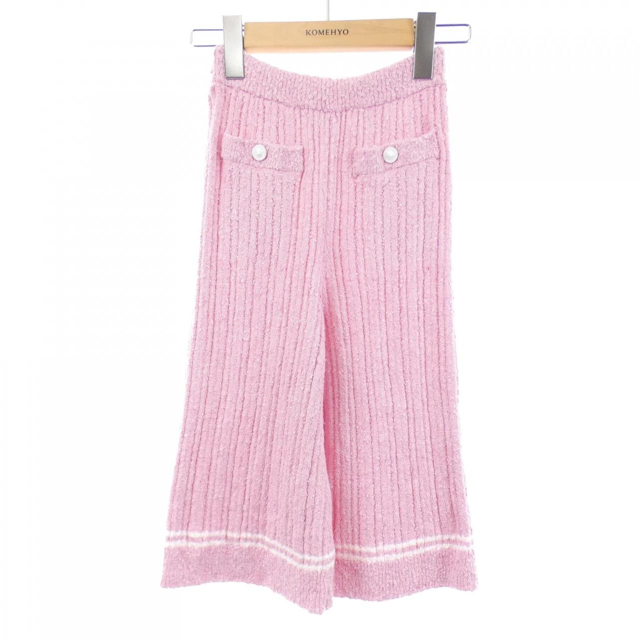 Chanel Chanel Chanel Shorts Others Shorts P72283K10414 DUTY FREE for USA Size ONE SIZE - 1 Thumbnail