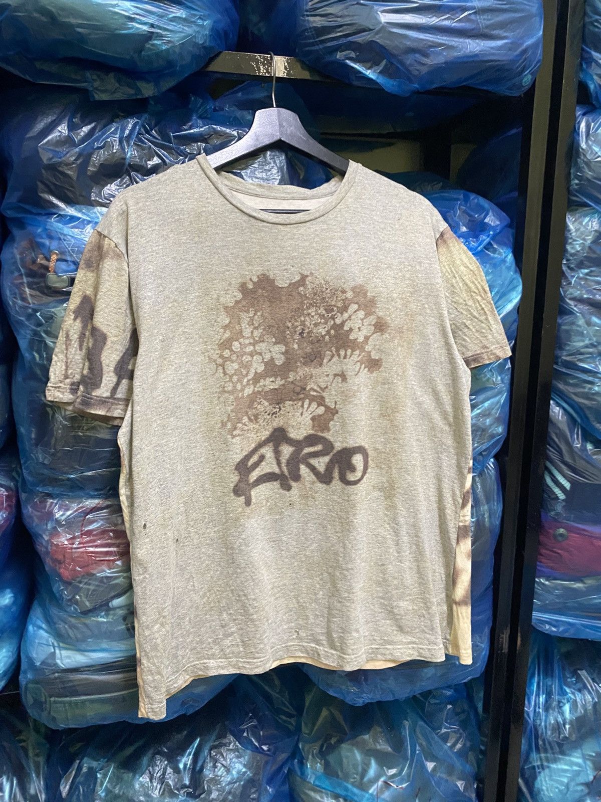 Etro VINTAGE ETRO TSHIRT MADE IN ITALY Size US M / EU 48-50 / 2 - 3 Thumbnail