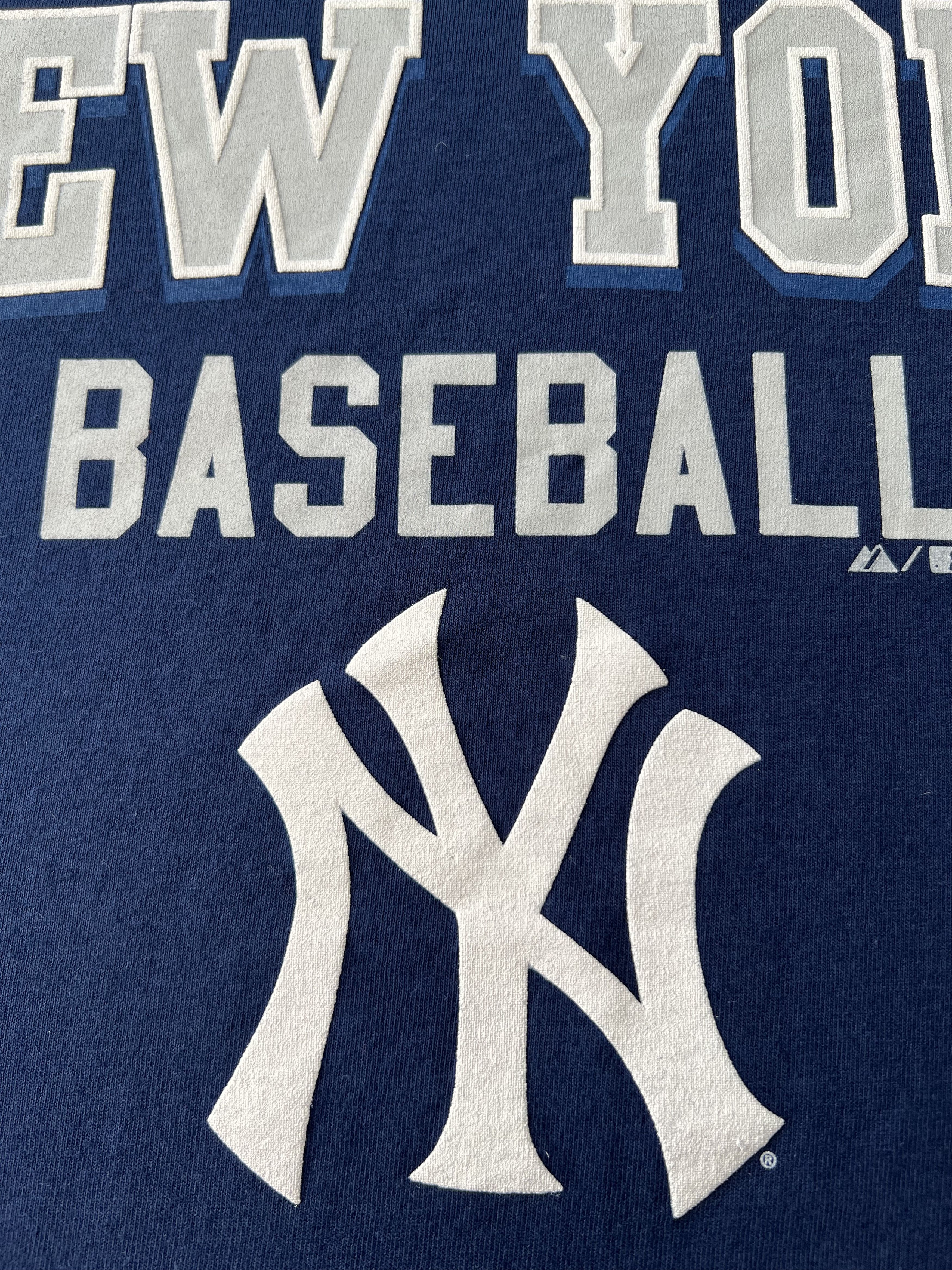 MLB New York Yankees Baseball MLB Majestic Navy T-shirt Size US XL / EU 56 / 4 - 5 Thumbnail