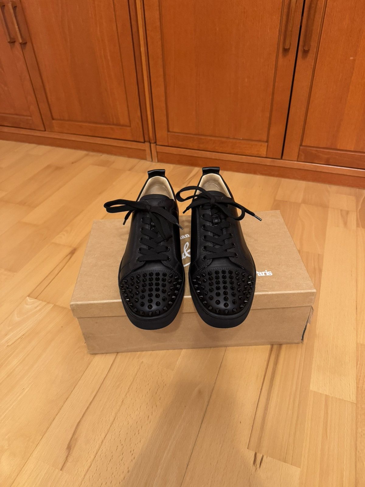 Christian Louboutin Christian Louboutin Louis Junior Spike Leather Size US 8 / EU 41 - 7 Thumbnail