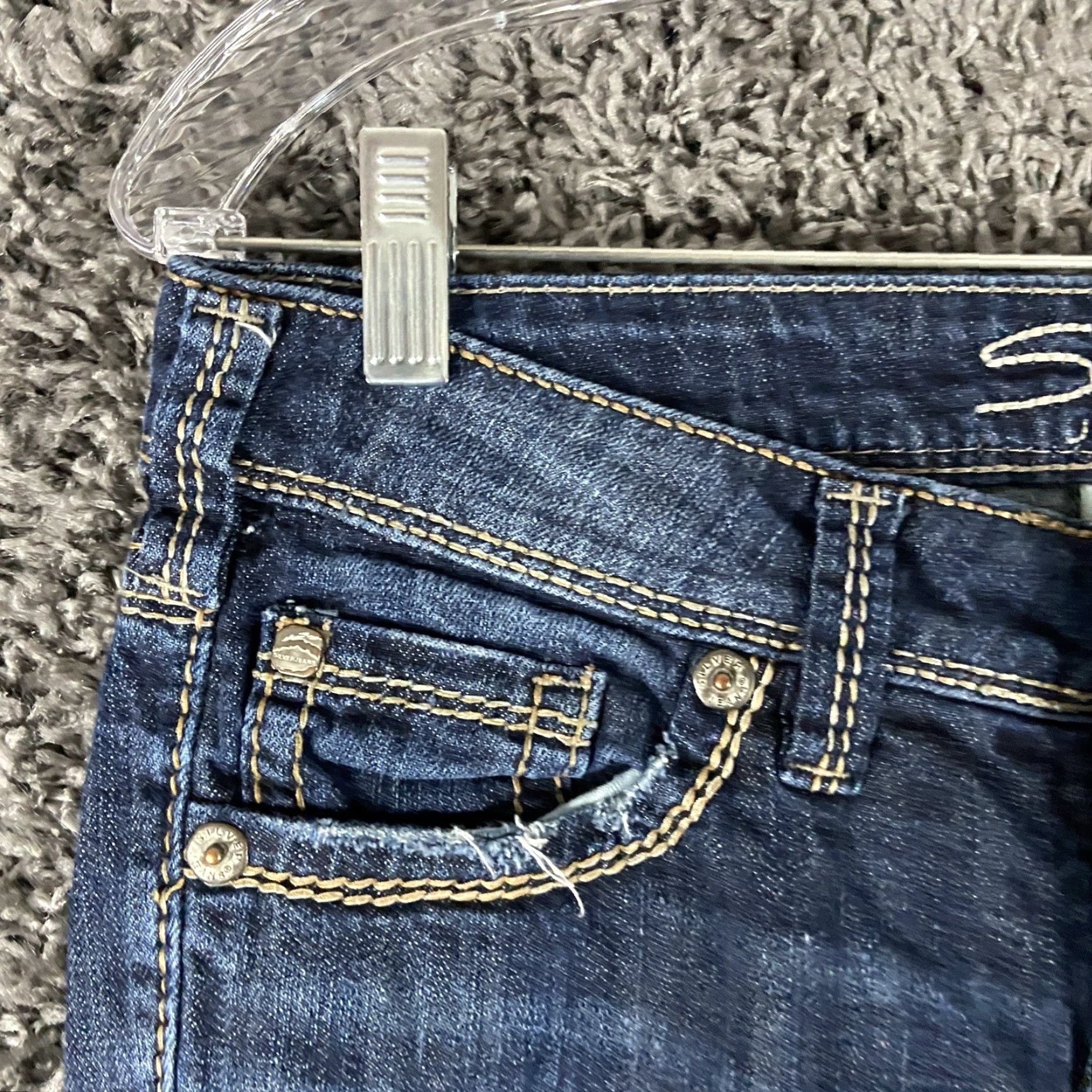 Silver Jeans Co. SILVER JEANS Aiko Distressed Capri Jeans Blue Women’s 26 Size 26" / US 2 / IT 38 - 6 Thumbnail