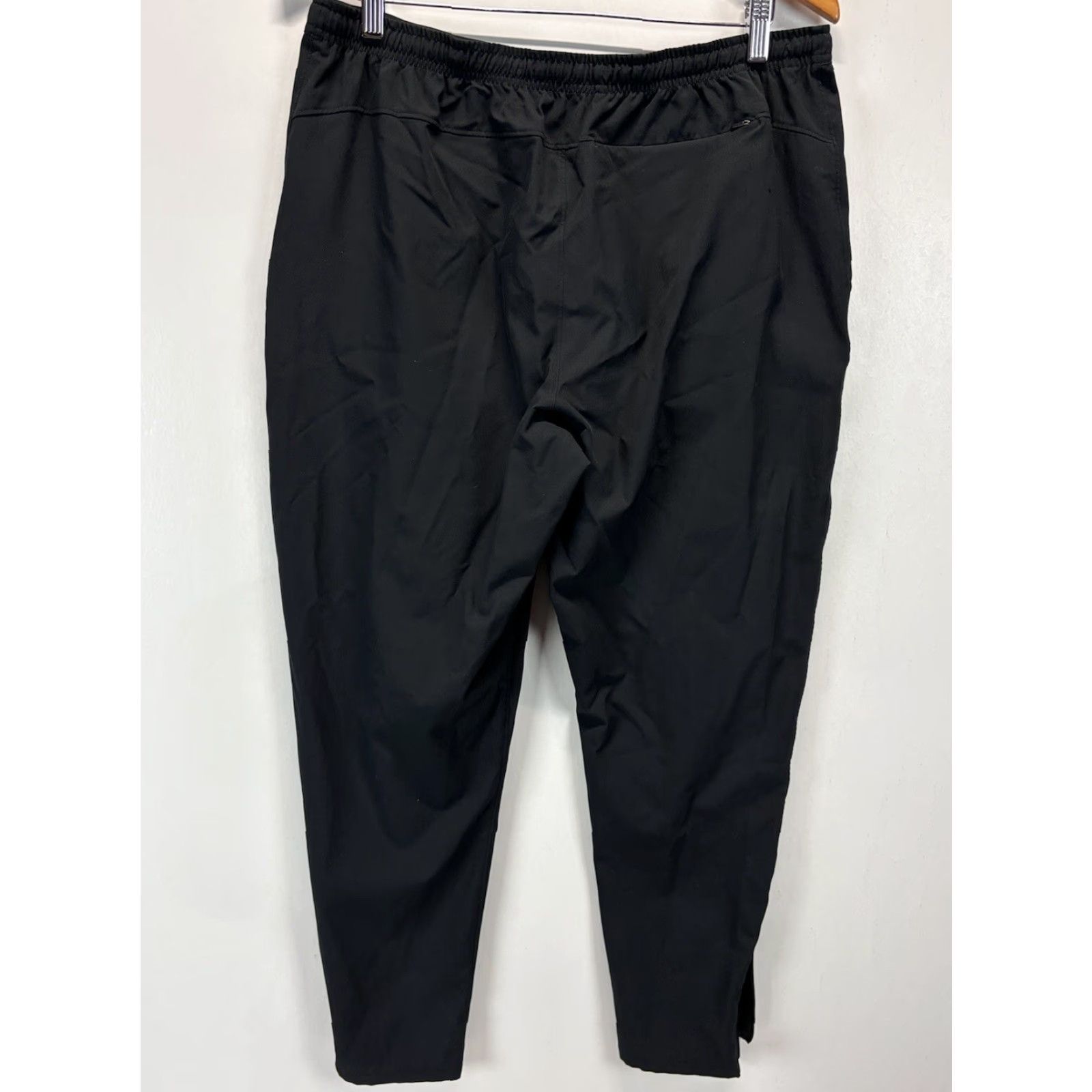 Outdoor Voices Outdoor Voices Pants XL Men Black Zipper Ankles Hiking Polyester Sz Size US 36 / EU 52 - 3 Thumbnail