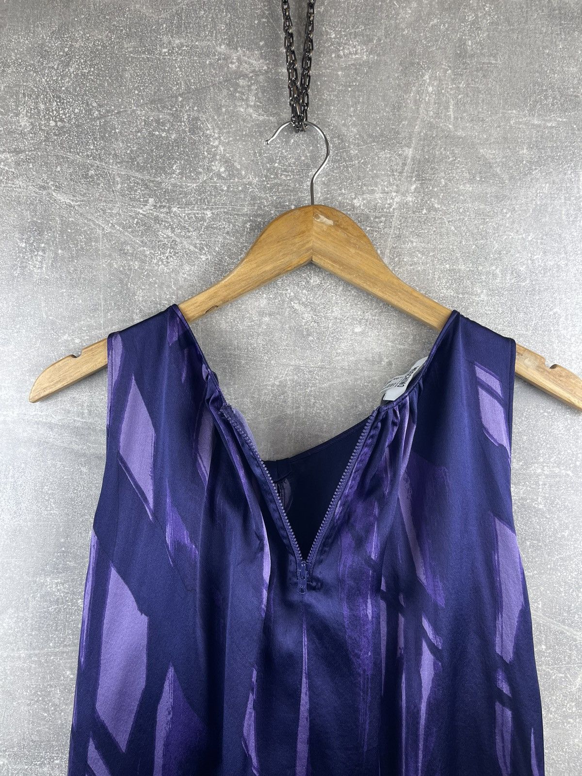 Moschino Moschino Cheap and Chic Ladies NWT Luxury Purple Silk Top Size M / US 6-8 / IT 42-44 - 9 Thumbnail