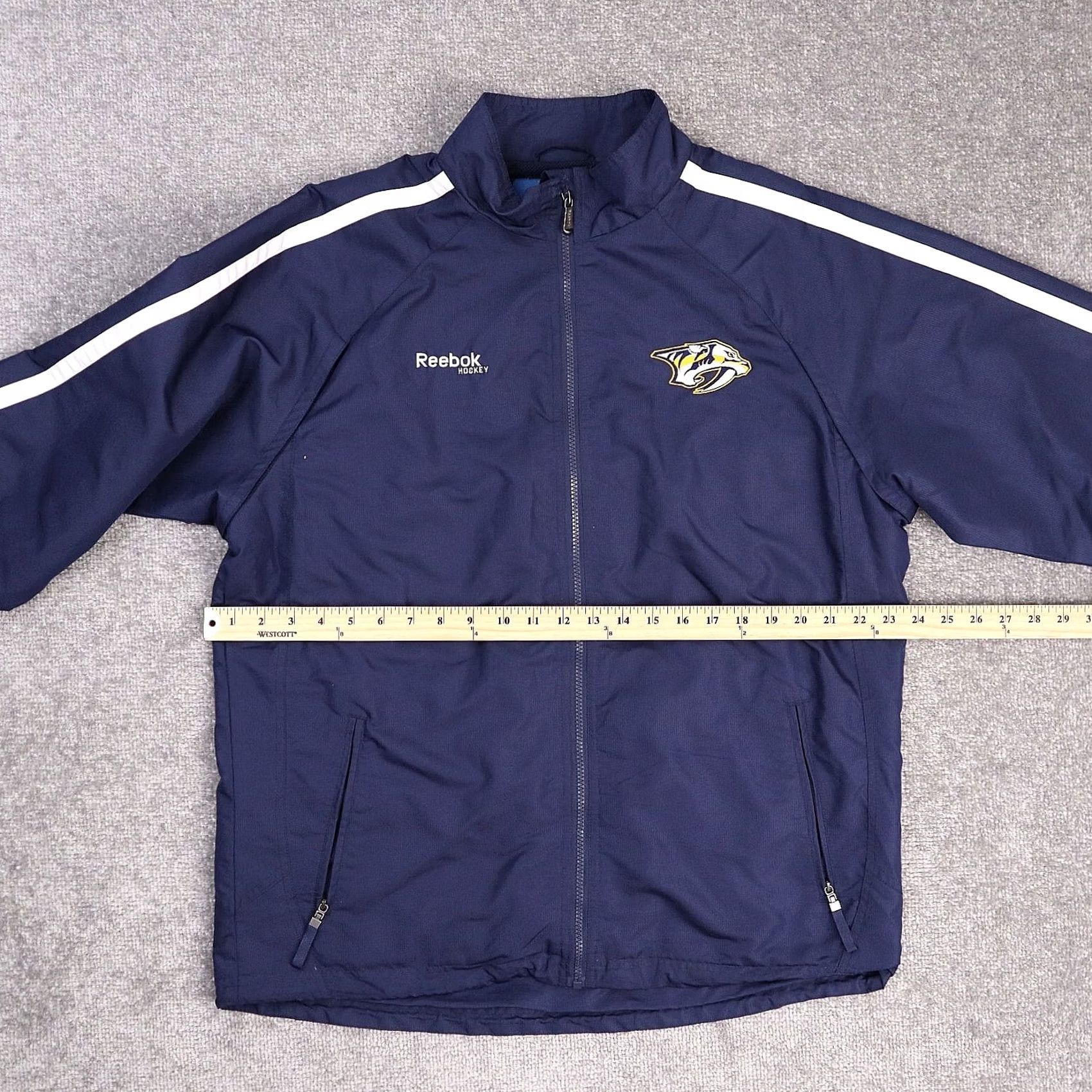Reebok NHL Reebok Nashville Predators Large Blue Long Sleeve Zip Jacket Size US L / EU 52-54 / 3 - 4 Thumbnail
