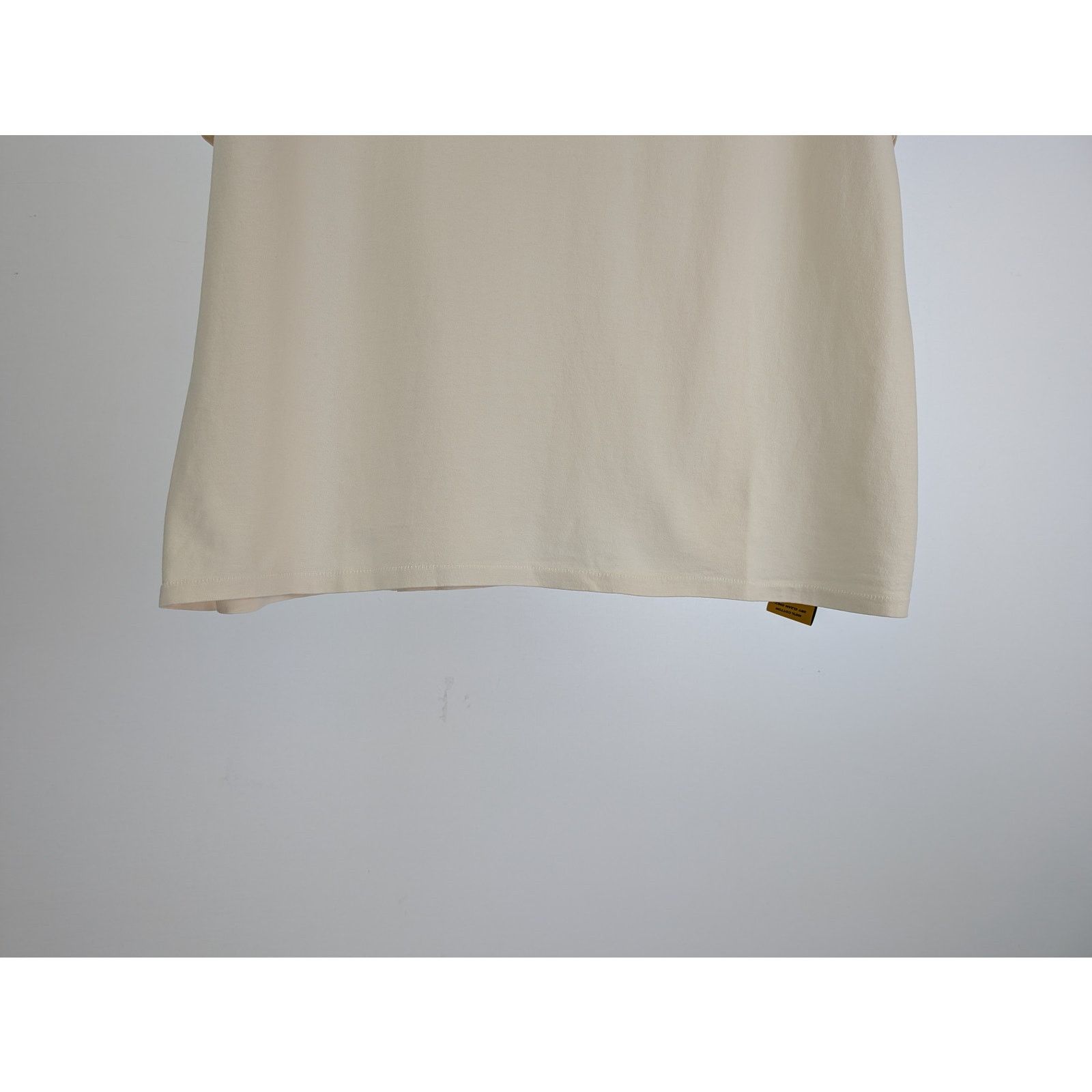Gallery Dept. o1rshd1 Dept Gym Logo Tee T-Shirt in Cream Size US L / EU 52-54 / 3 - 5 Thumbnail