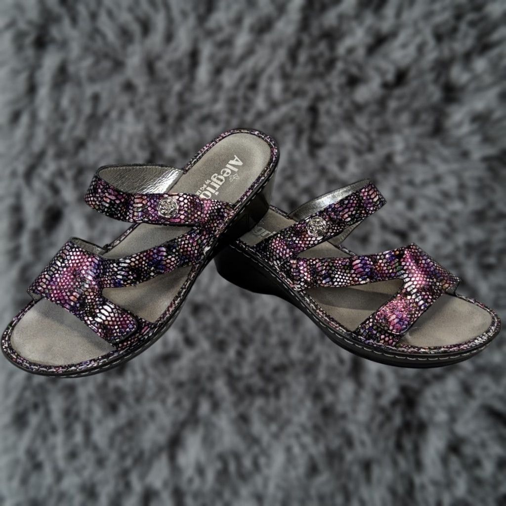 Vintage Alegria Loti Funtastic Slip-on Leather Wedge Sandal EU 41 10 Purple Snakeskin Women Size US 10 / IT 40 - 1 Thumbnail