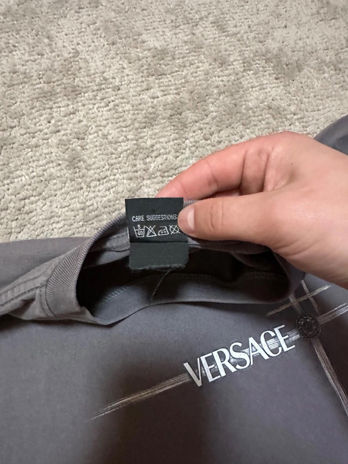Versace Jeans Couture Vintage 1990s Versace Jeans Couture Washed Logo T-Shirt Size US M / EU 48-50 / 2 - 5 Thumbnail