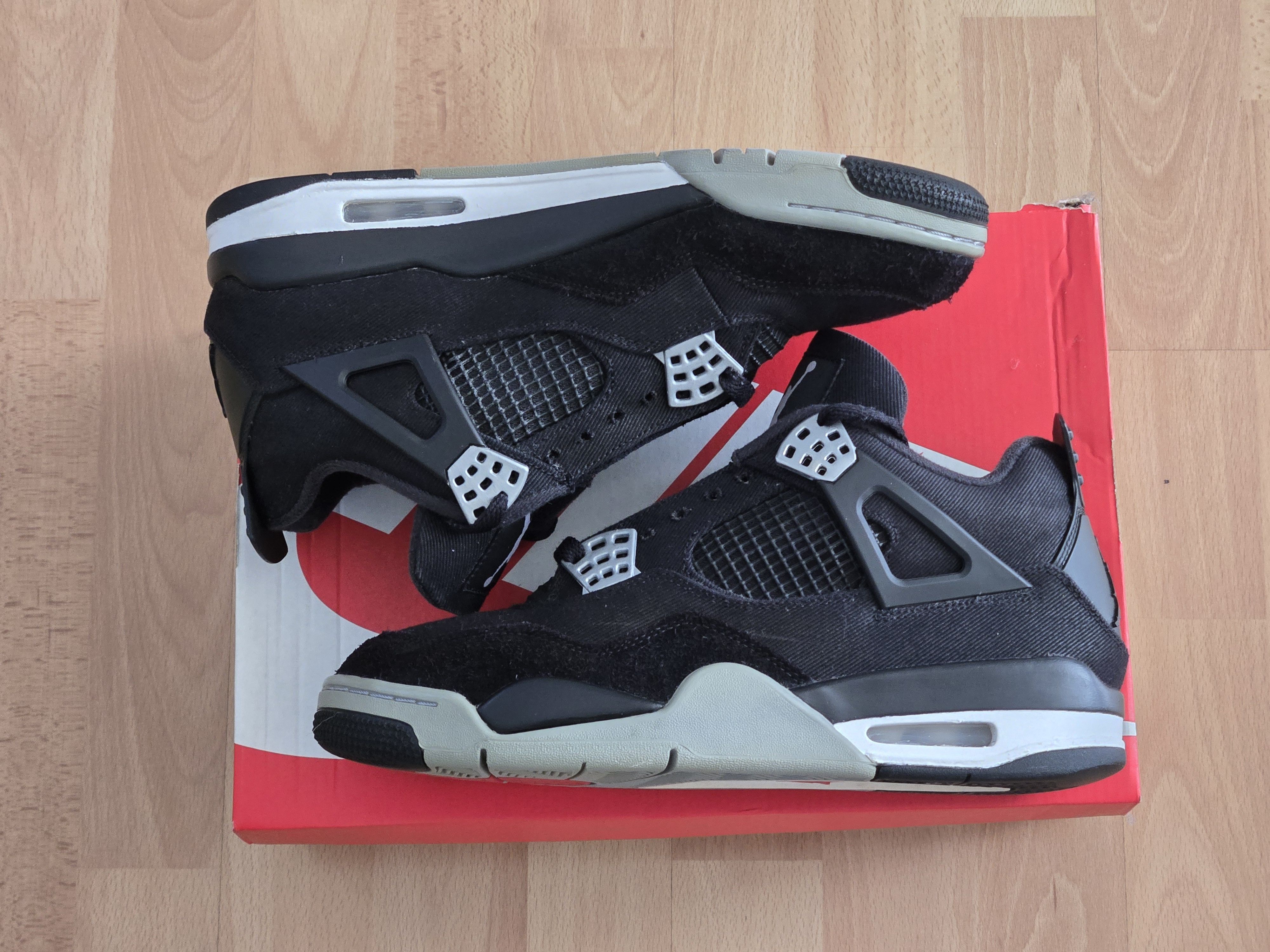 Nike Air Jordan 4 Retro SE Black Canvas – Custom Painted – SZ 9.5 Size US 9.5 / EU 42-43 - 1 Thumbnail