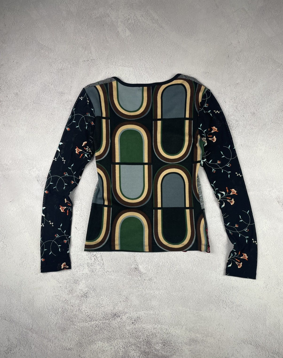 Custo Barcelona × Vintage Custo Barcelona Women’s Vintage Mesh Top Floral Geometric S Size S / US 4 / IT 40 - 6 Thumbnail